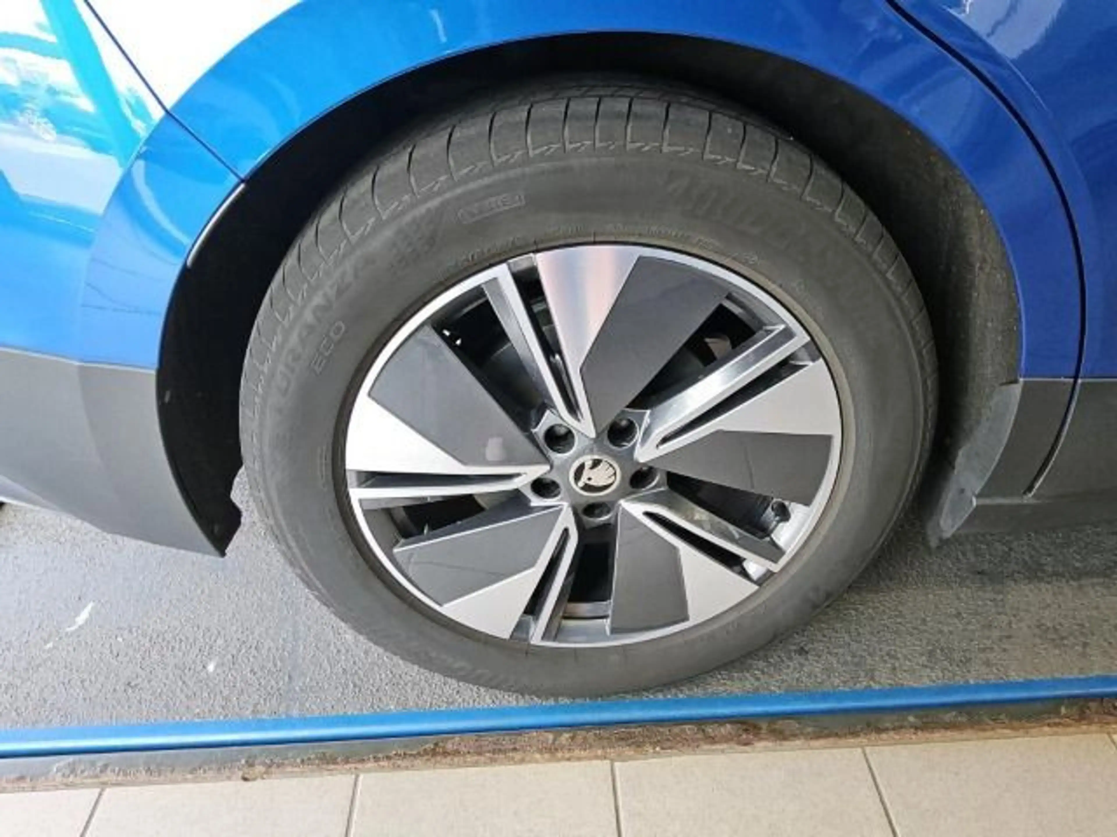 Skoda Enyaq iV 80 Suite HeadUp/Matrix/ACC — photo 5