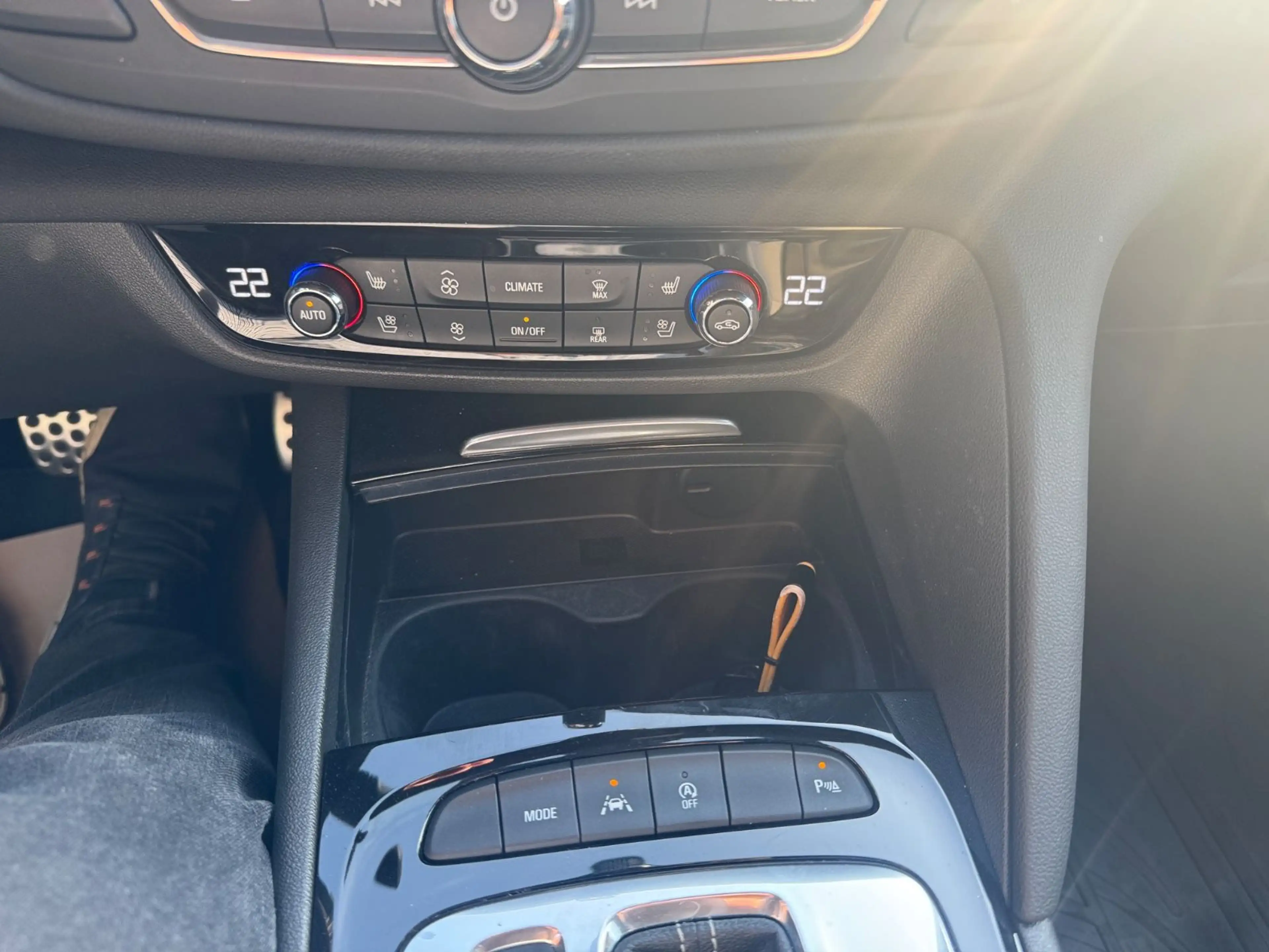 Opel Insignia B Sports Tourer GS OPC Line Plus — photo 16