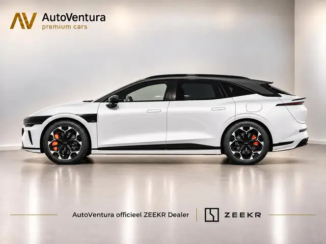 Zeekr 7GT view 2