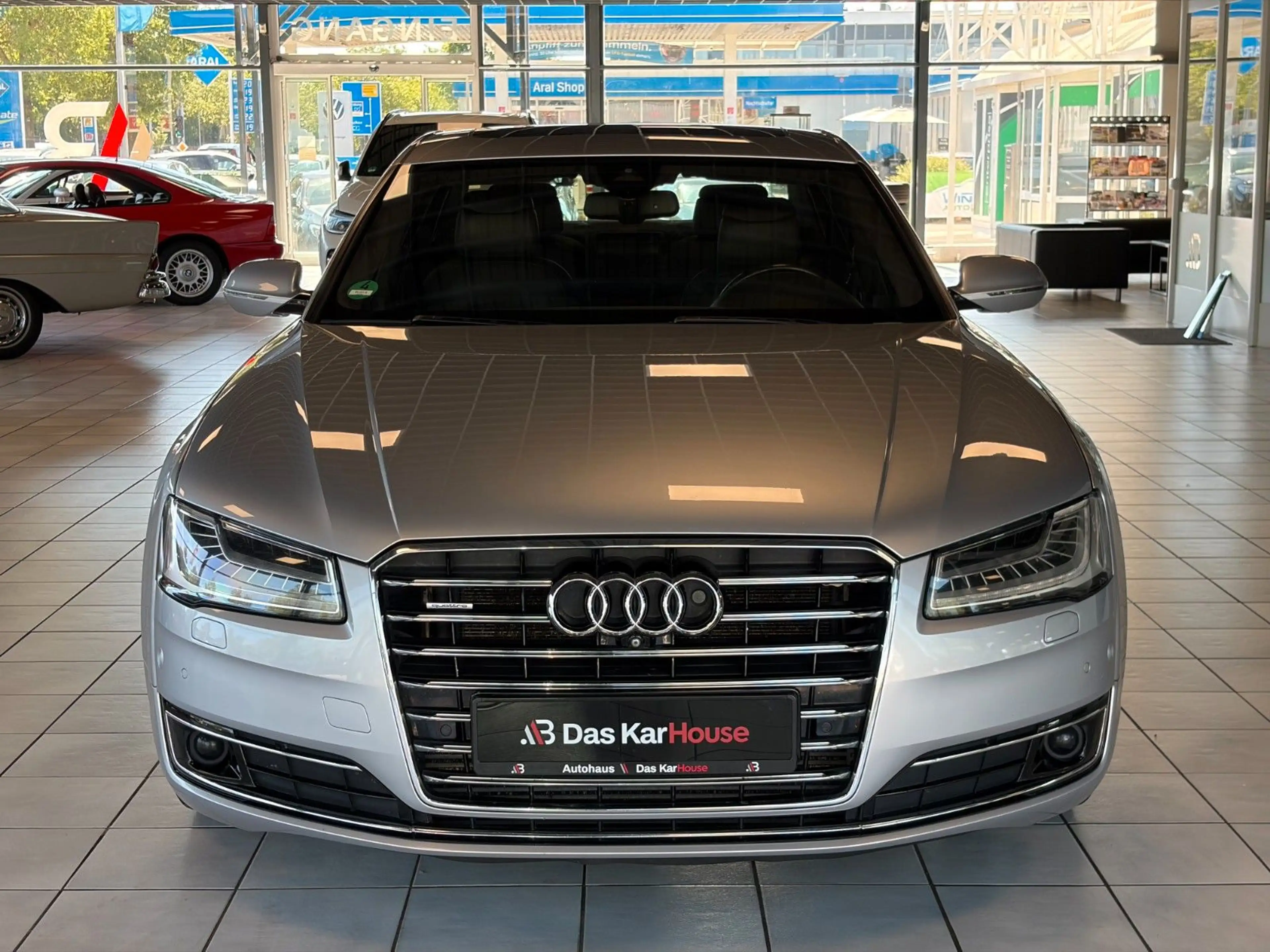 Audi A8 3.0 TDI quattro · Massage · ACC ·Matrix· Pano — photo 9