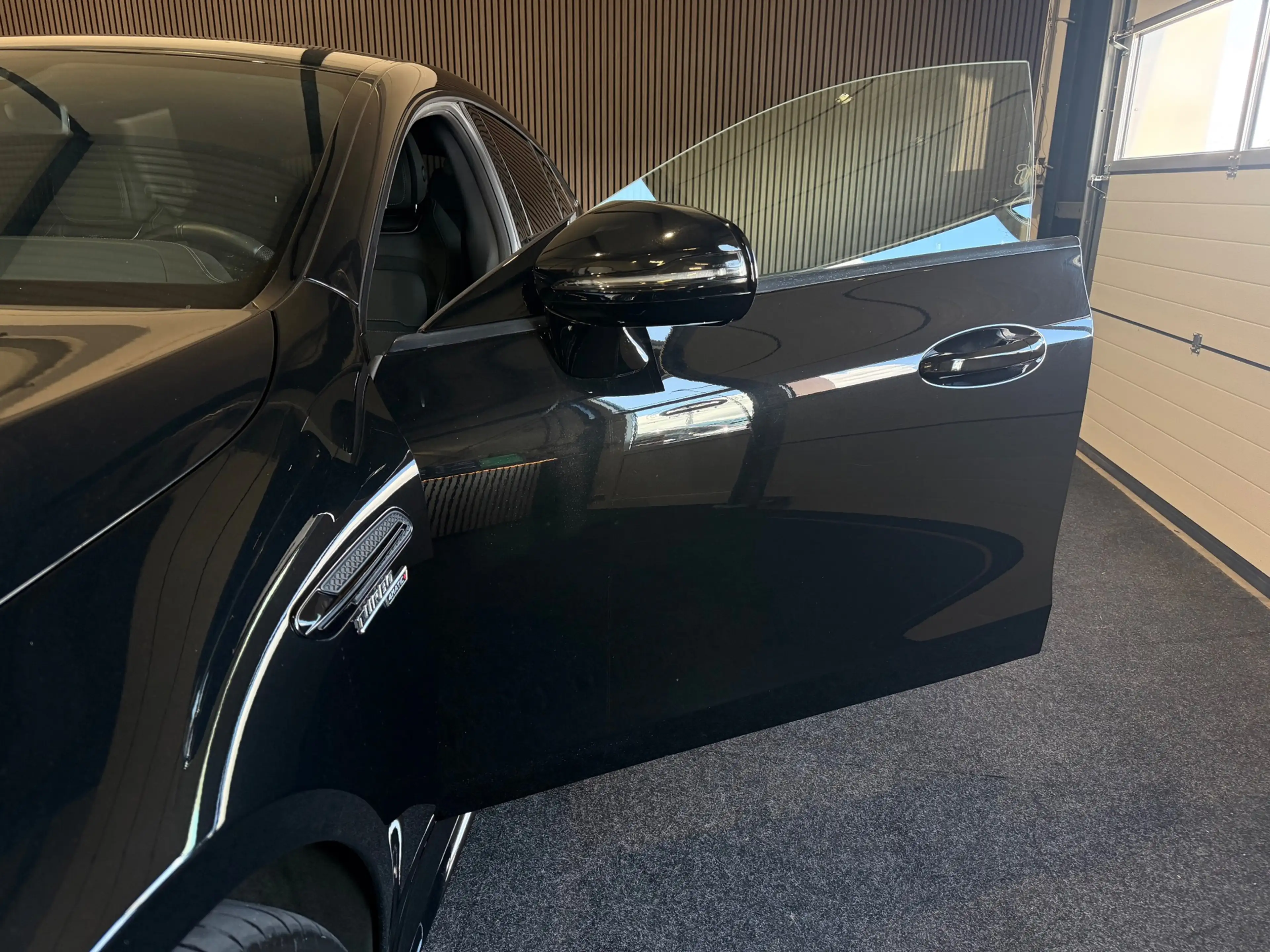 Mercedes-Benz AMG GT 4-Door Coupe AMG 43 4MATIC+ Premium Plus — photo 12