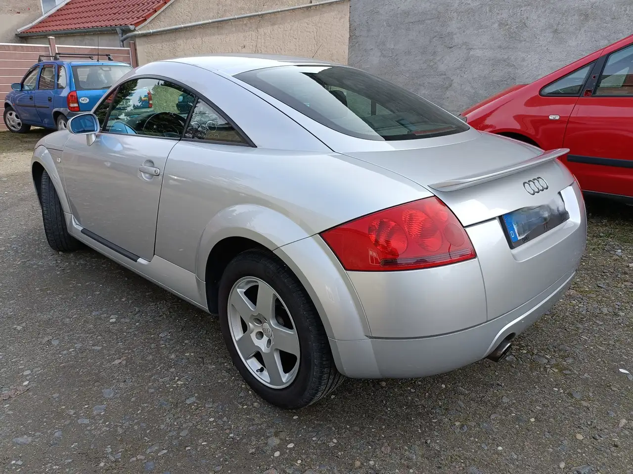 Audi TT Coupe 1.8 T, foto 2