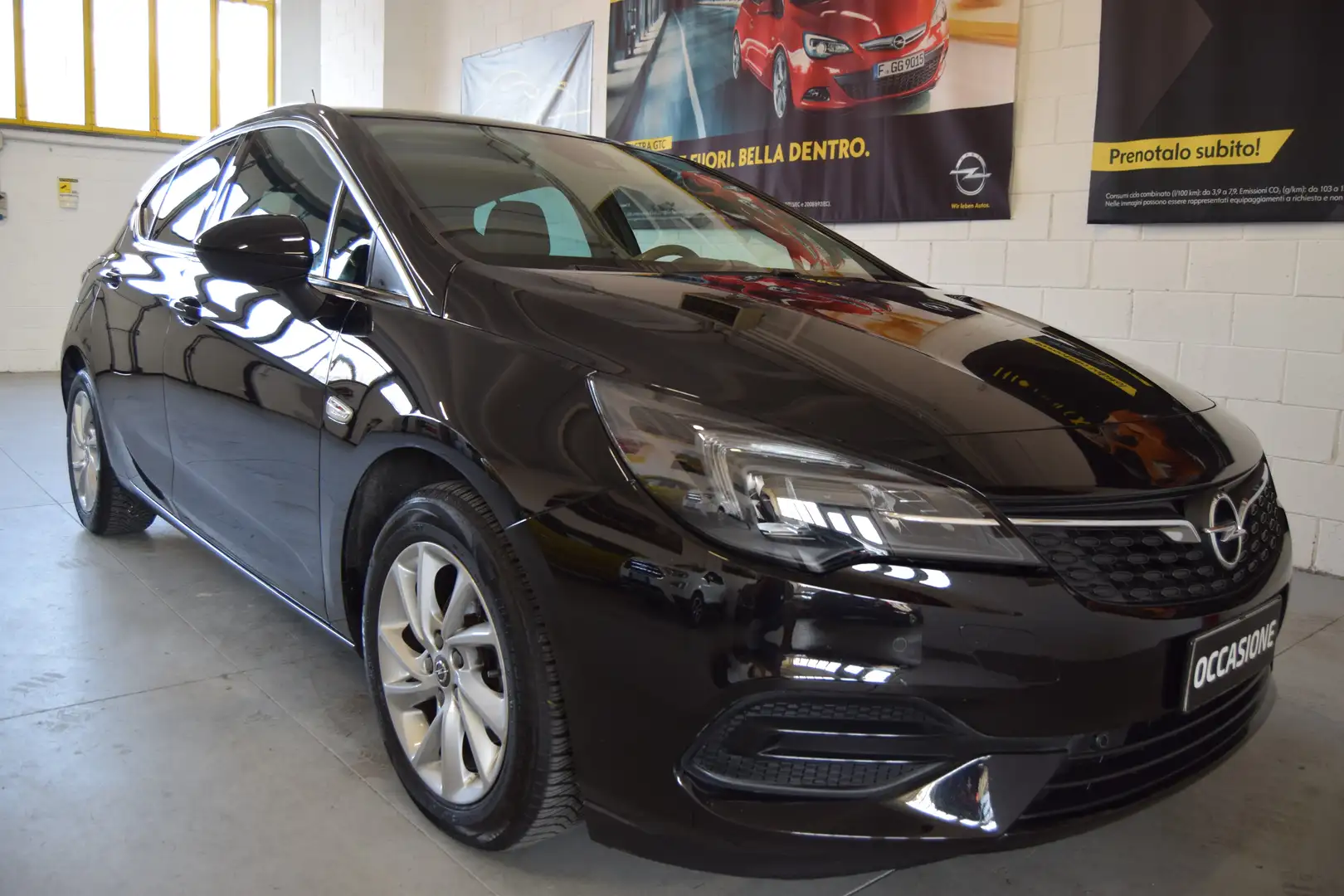 Opel Astra Astra 5p 1.5 CDTI Ultimate Zwart - 2