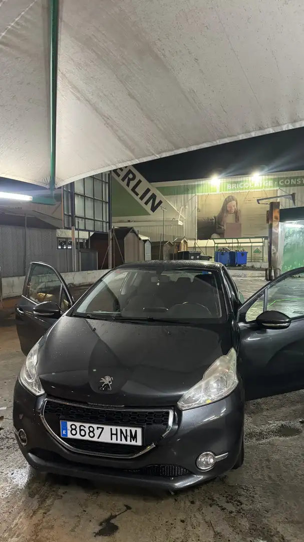 Peugeot 208 1.2 VTi Active - 1