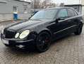 Mercedes-Benz E 320 Mercedes Benz E320 Avantgarde Massage SHZ SBL EPH Schwarz - thumbnail 1