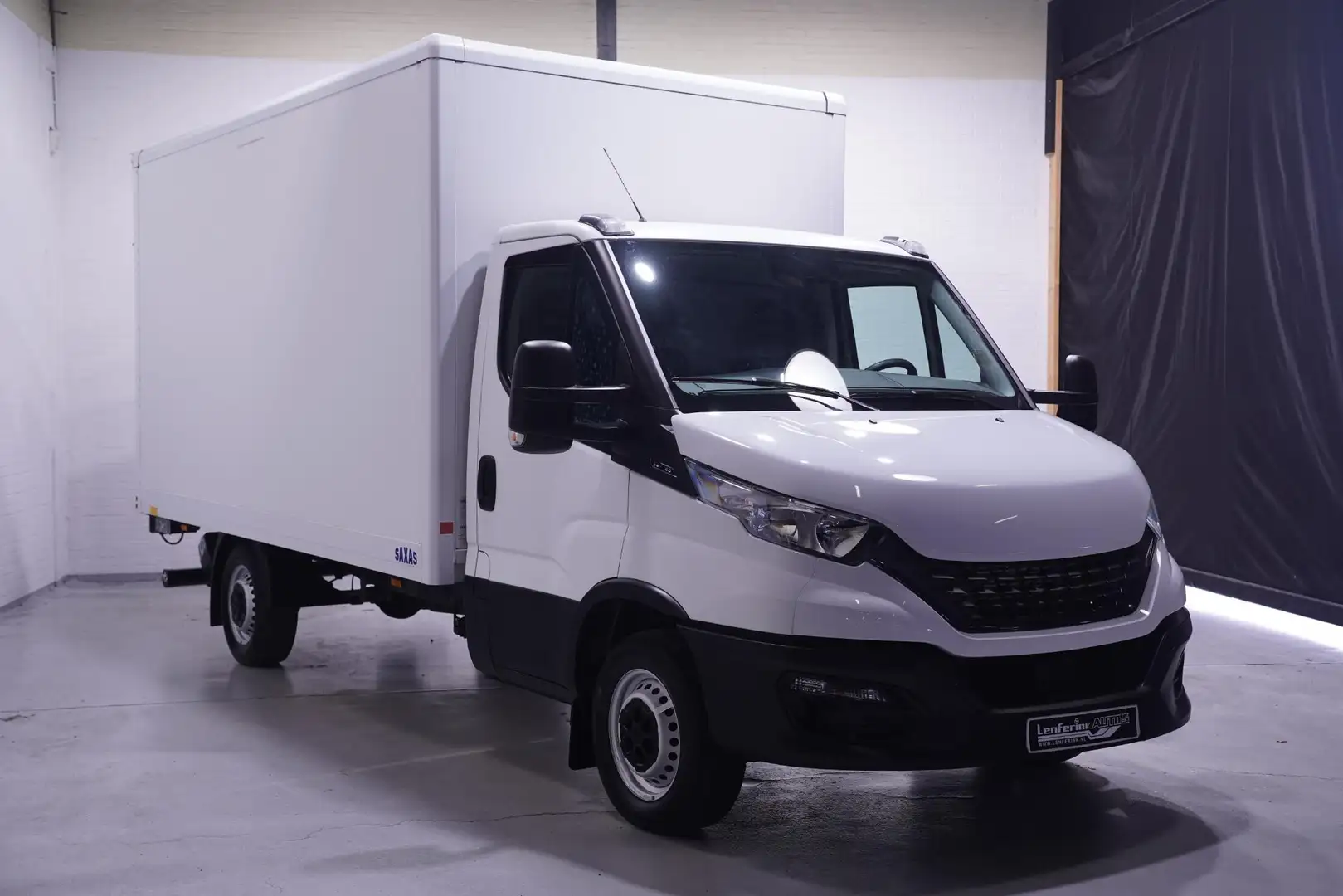 Iveco Daily 35S16 160 pk Bakwagen met Laadklep Airco ECC Audio Wit - 2