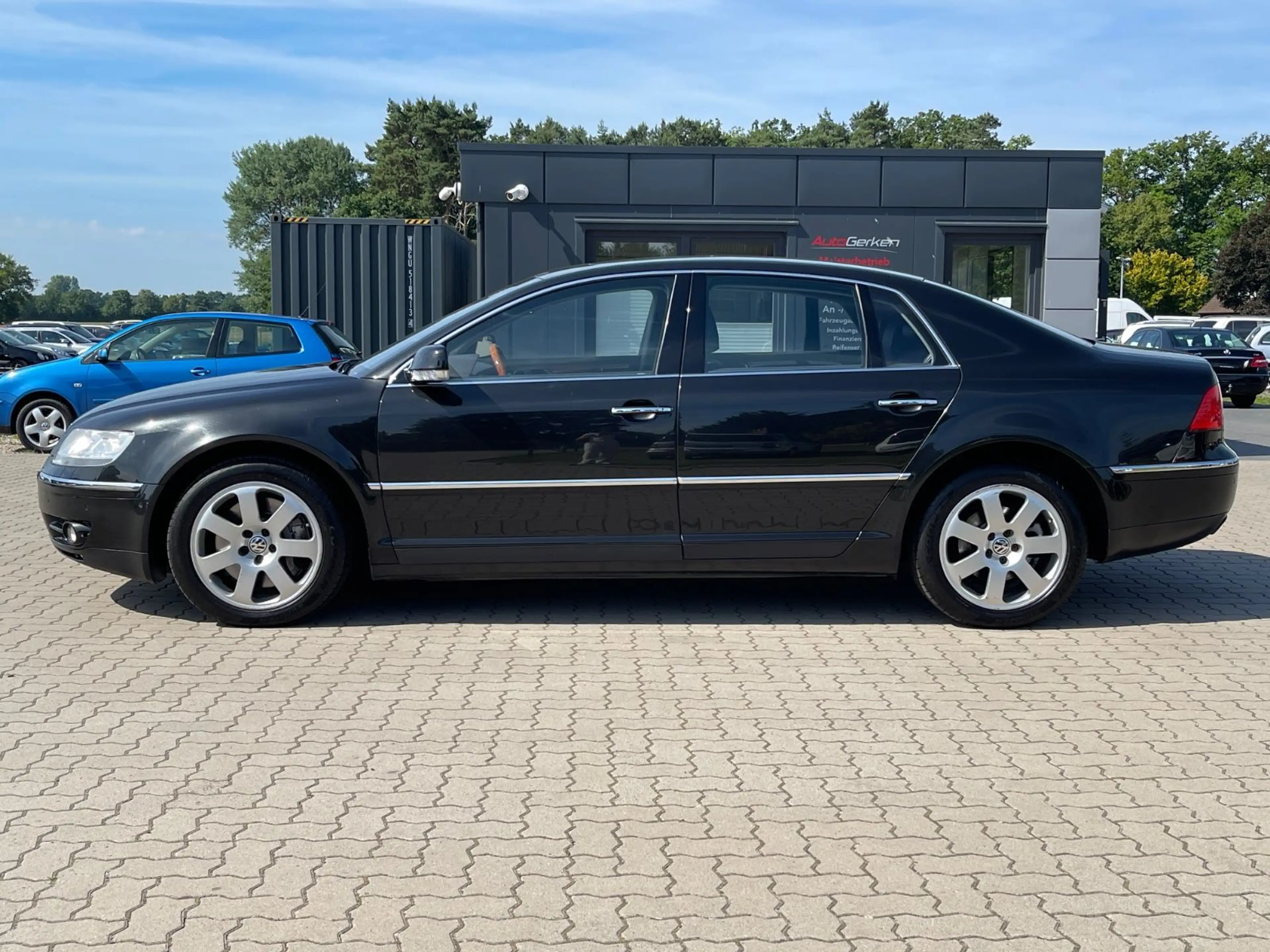 Volkswagen Phaeton V8 4Motion 2HD 18 Zoll 5-Sitzer — photo 9
