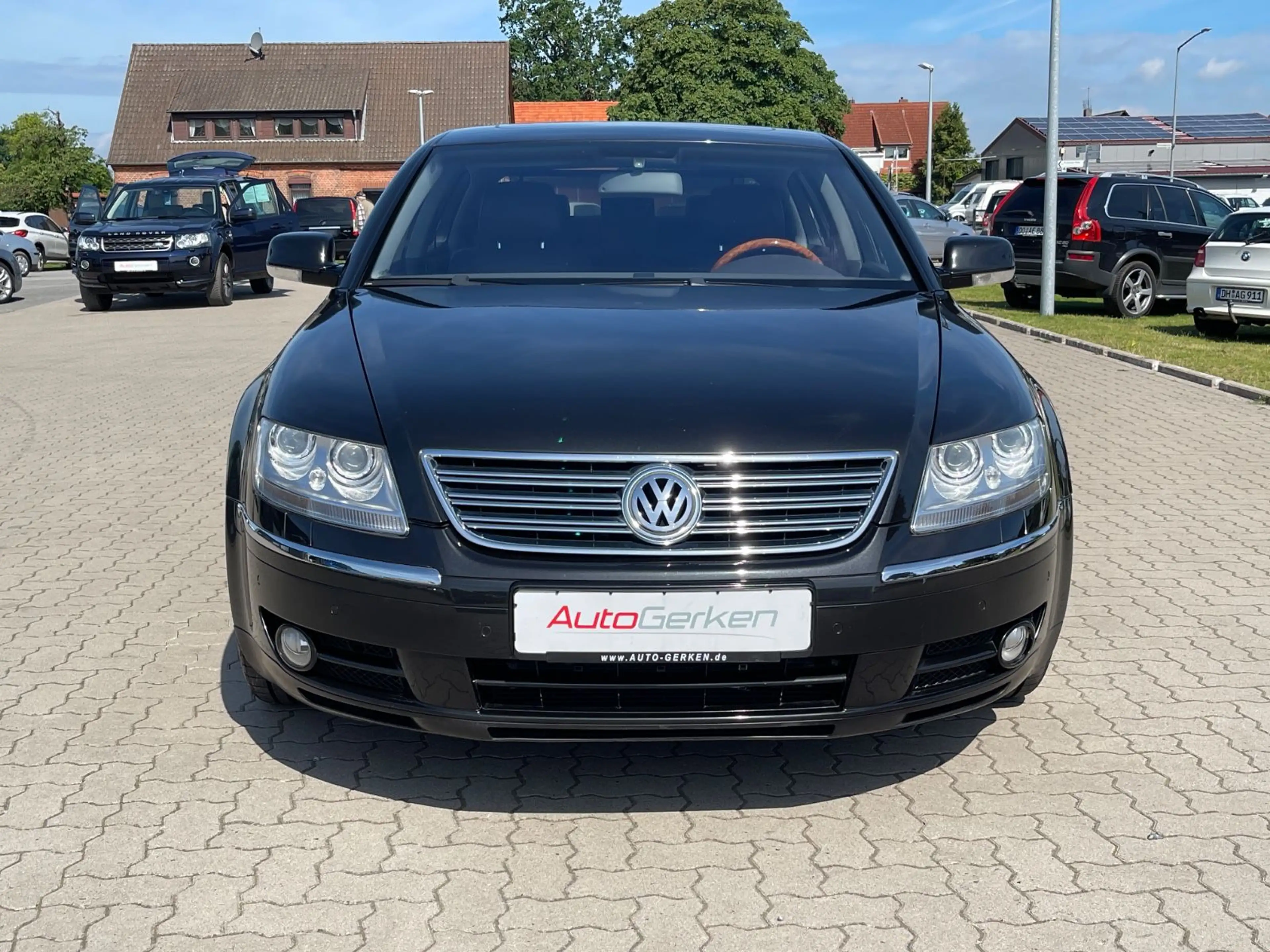 Volkswagen Phaeton V8 4Motion 2HD 18 Zoll 5-Sitzer — photo 3