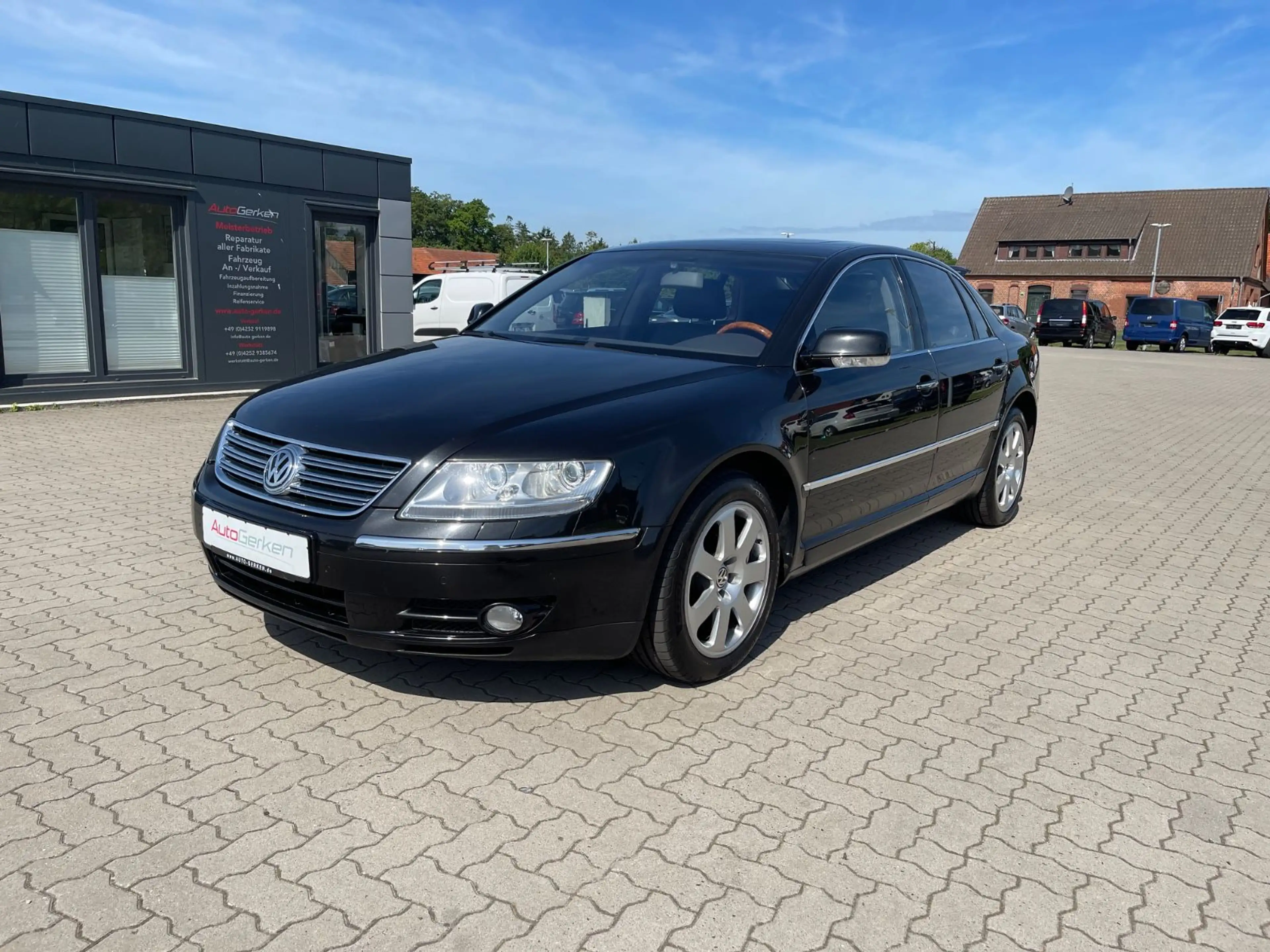 Volkswagen Phaeton V8 4Motion 2HD 18 Zoll 5-Sitzer