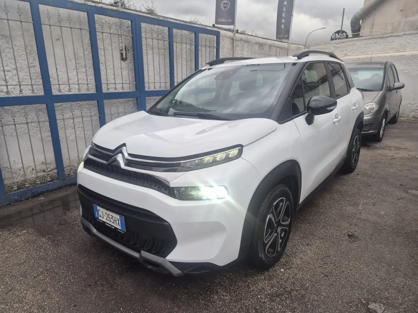 Citroen C3 Aircross C3 Aircross BlueHDi 120 S&S EAT6 Shine Blanc - 1