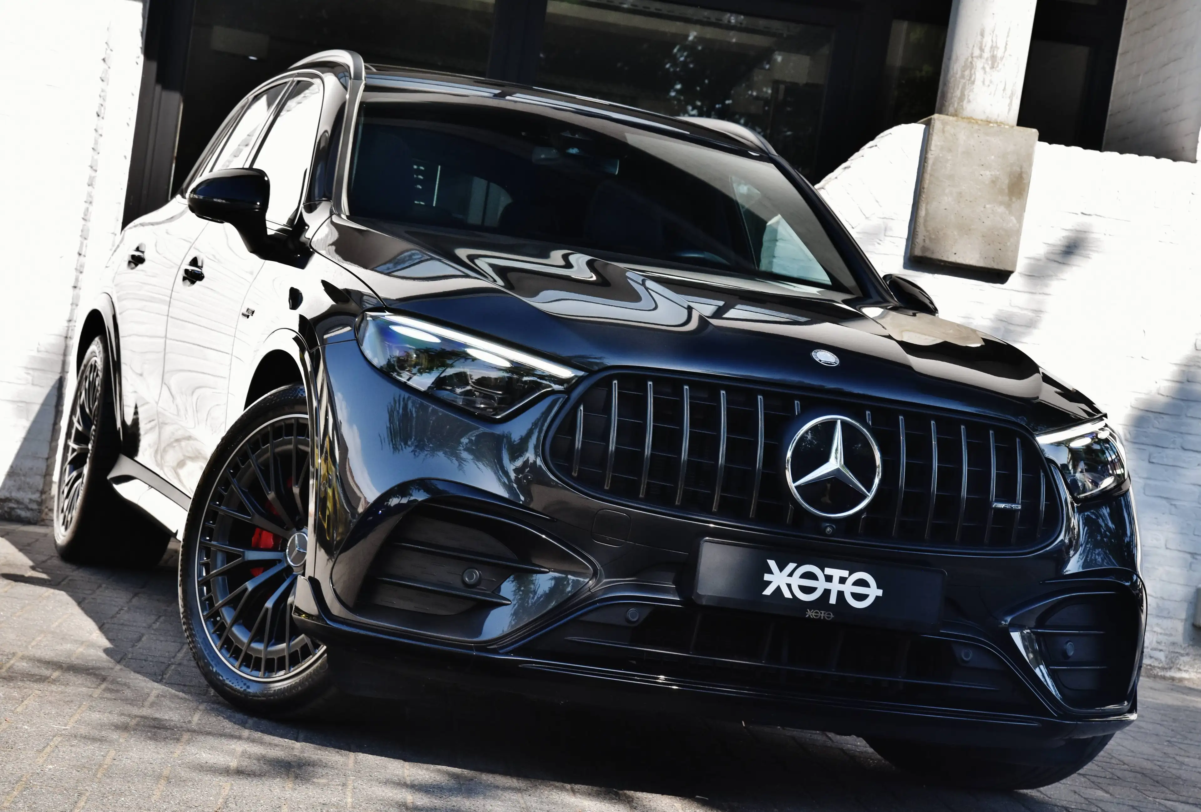 Mercedes-Benz GLC 43 AMG S *** LIKE NEW / FULL OPTION / 1HD *** — photo 2