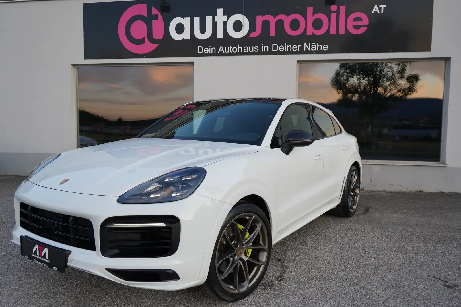 Porsche Cayenne E-Hybrid Coupé *22-Zoll*LEICHTBAU*SPORTDESIGN* Blanc - 2