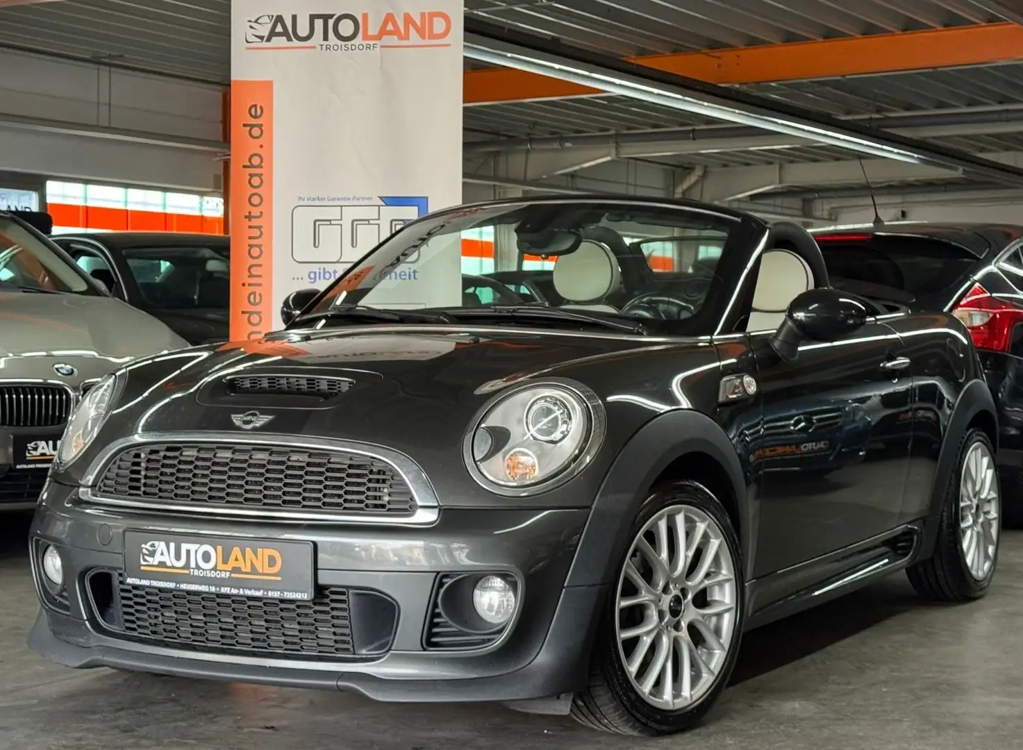 MINI Cooper SD Cabrio *WORKS PAKET*XENON*NAVI*LEDER Grau - 2