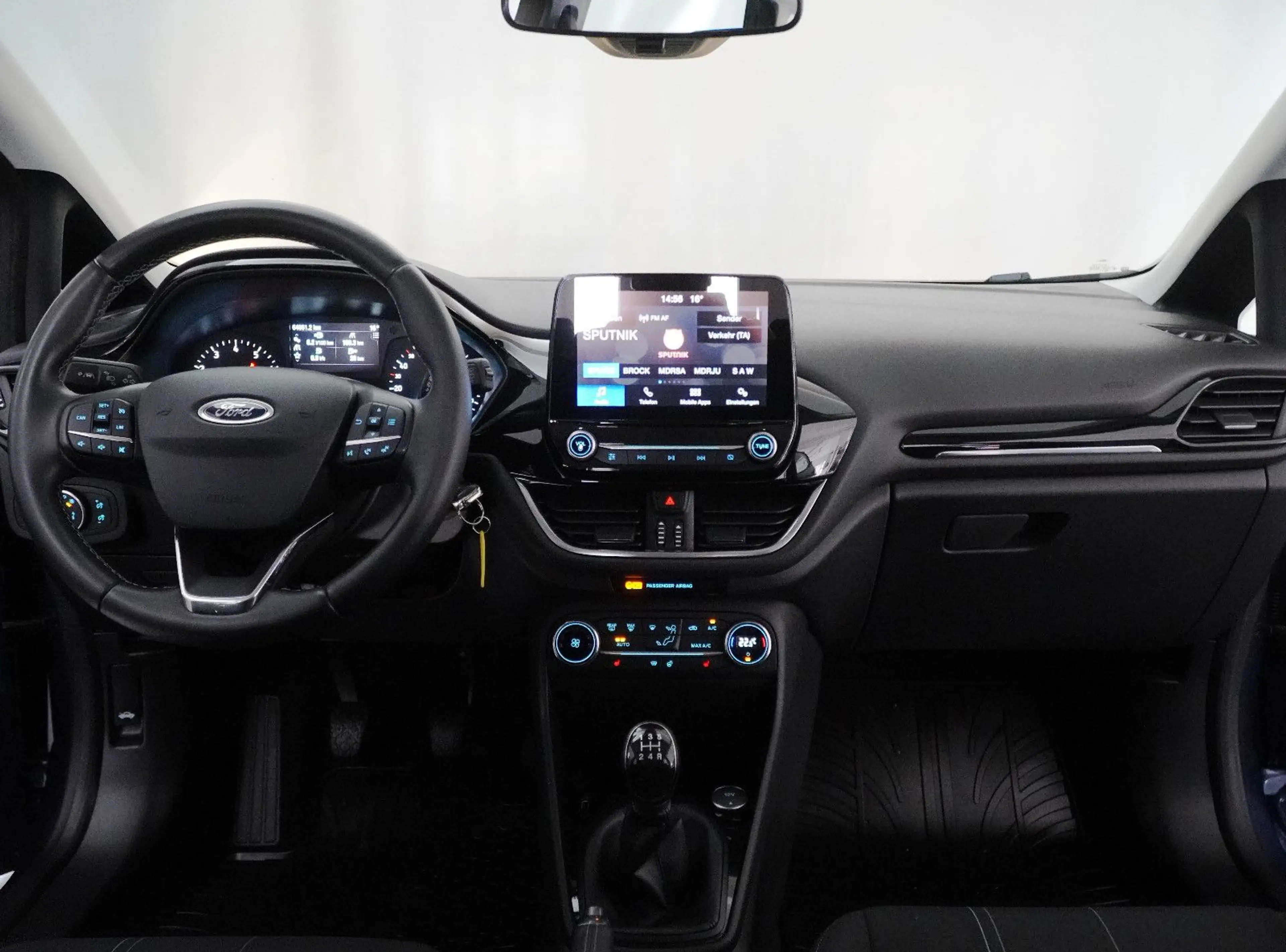 Ford Fiesta Cool & Connect mit Lenkradheizung! — photo 12