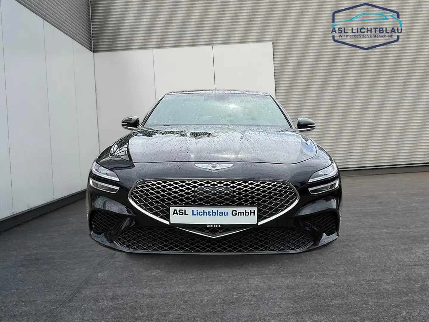Genesis G70 Shooting Brake 2.0 T Premium RWD Komfort-Paket & Glasdach 2.0 Schwarz - 2
