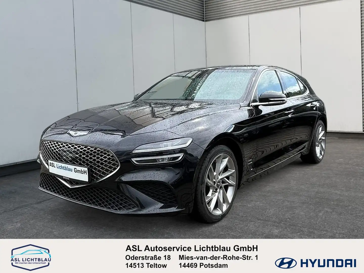 Genesis G70 Shooting Brake 2.0 T Premium RWD Komfort-Paket & Glasdach 2.0 Schwarz - 1