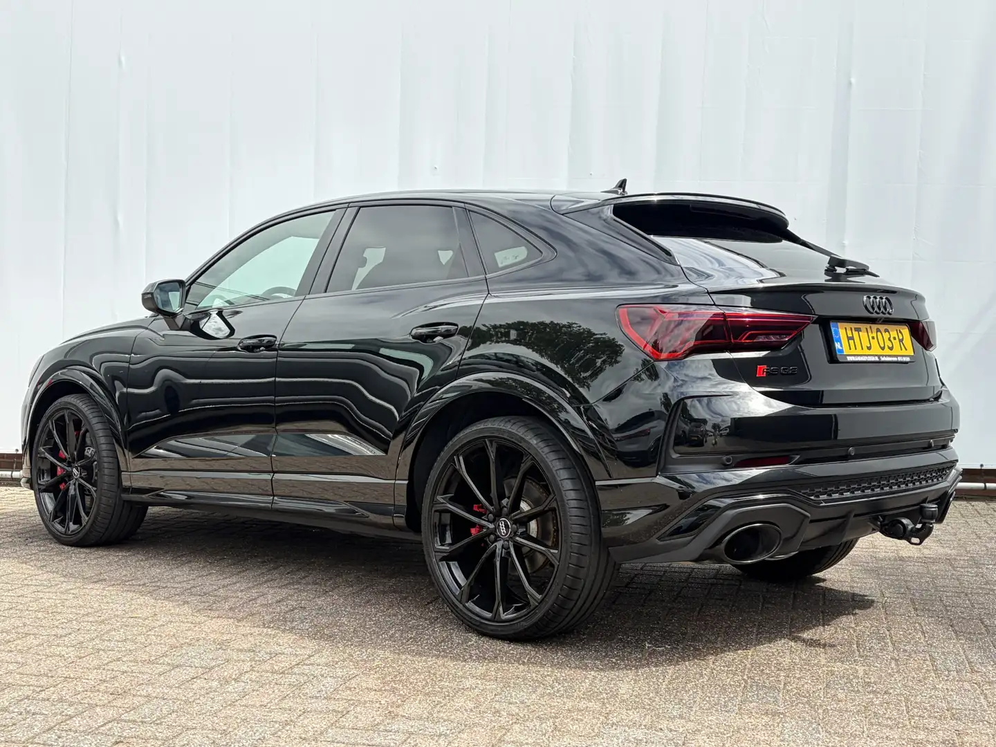 Audi RS Q3 Sportback TFSI Pano.dak Carplay Pano.dak Trekhaak Zwart - 2