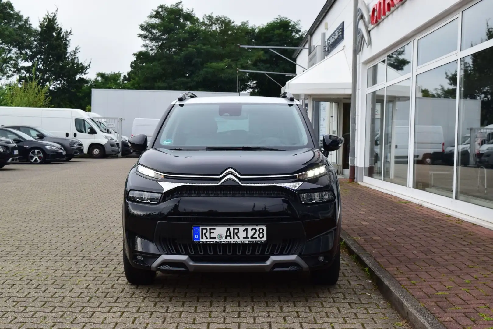 Citroen C3 Aircross PT110 Plus | Nav - LED - DAB - Allw. Schwarz - 2