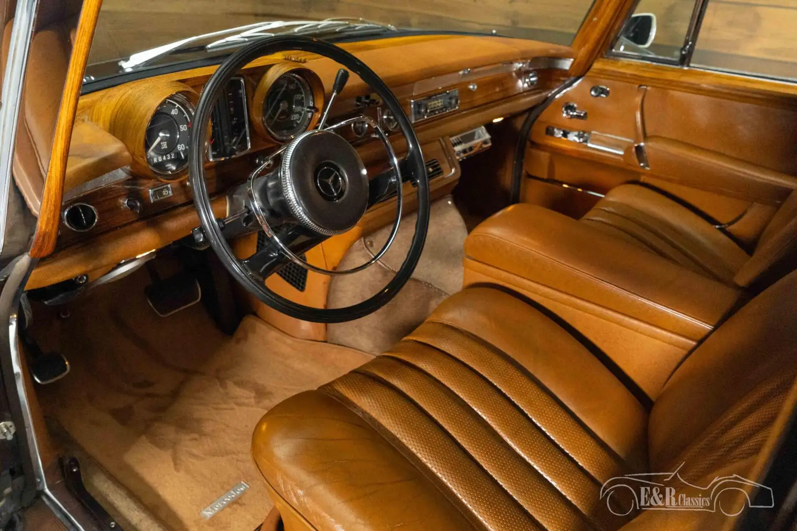 Mercedes-Benz 600 Sedan | 1967 Marrón - 2