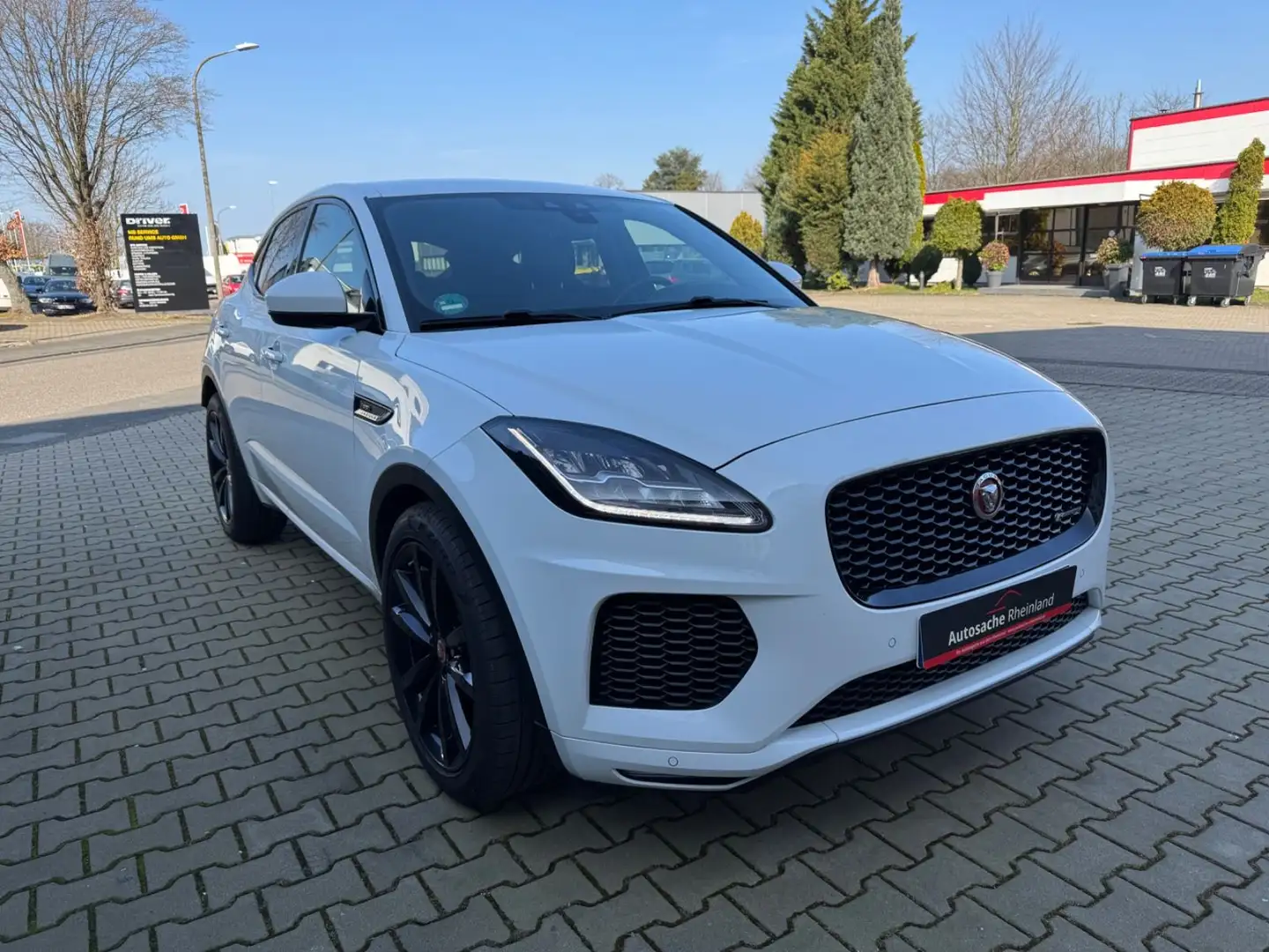 Jaguar E-Pace D180 R-DYNAMIC SE 4WD*Autom.*1.Hd*Garant* Weiß - 1