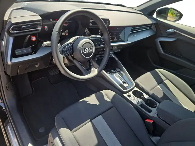 Audi A3 view 4