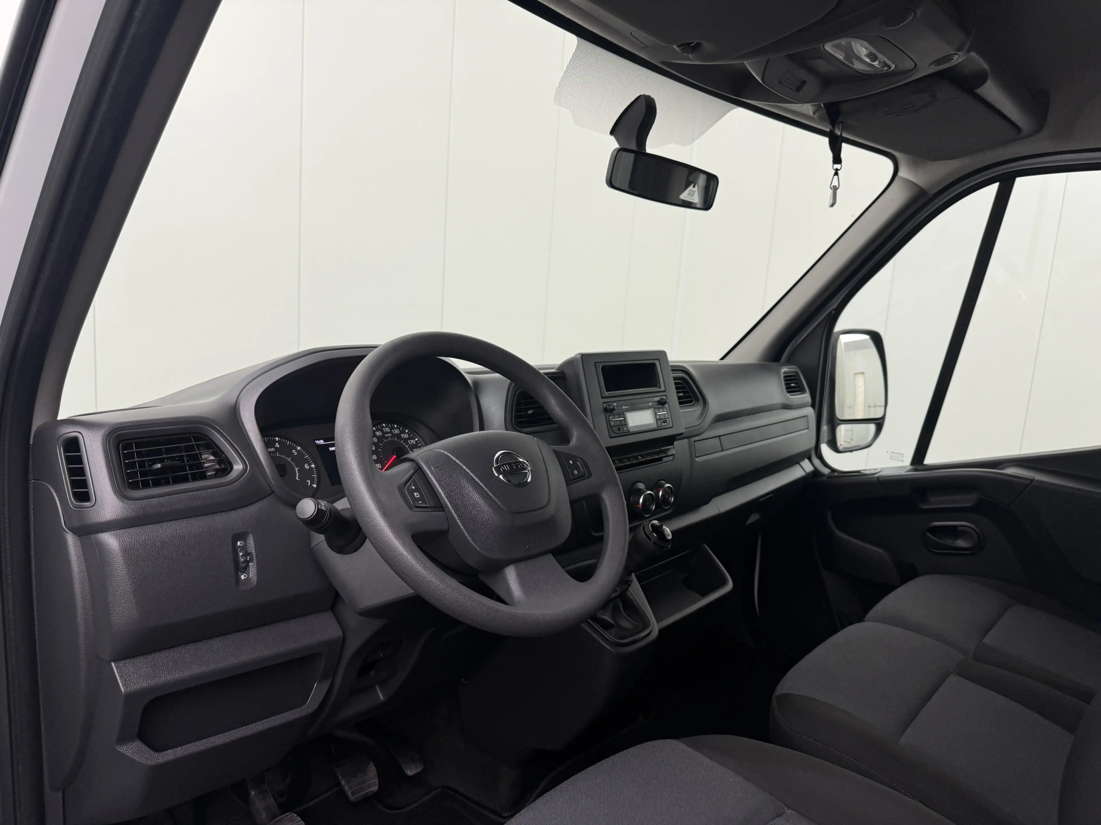 Nissan Interstar 2.3DCI 165PK Dubbellucht Bakwagen+Laadklep | Daksp — photo 3
