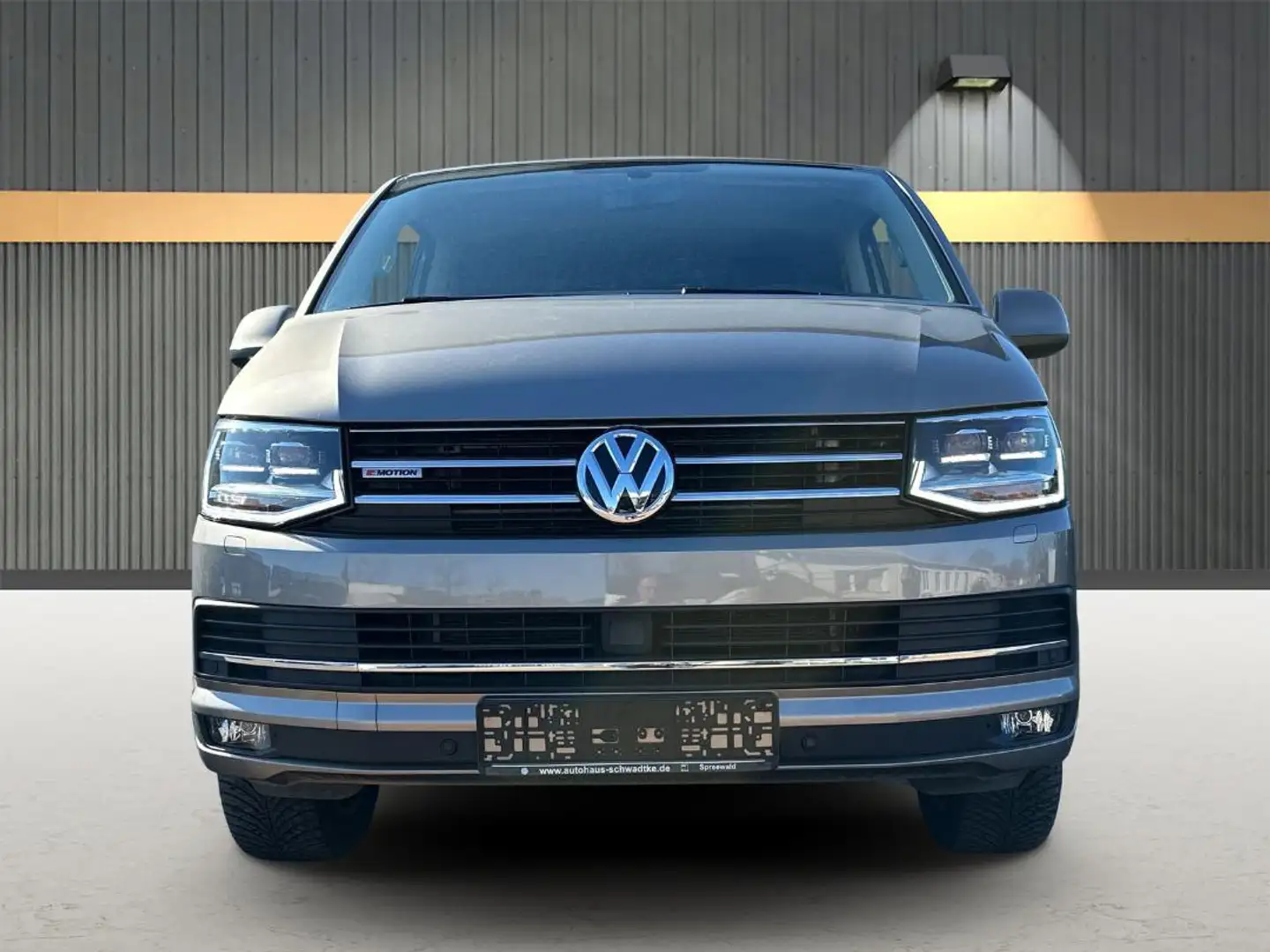 Volkswagen T6 Multivan Comfortline Beige - 2