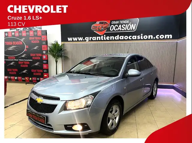 Chevrolet Cruze 1.6 LT+ Clima