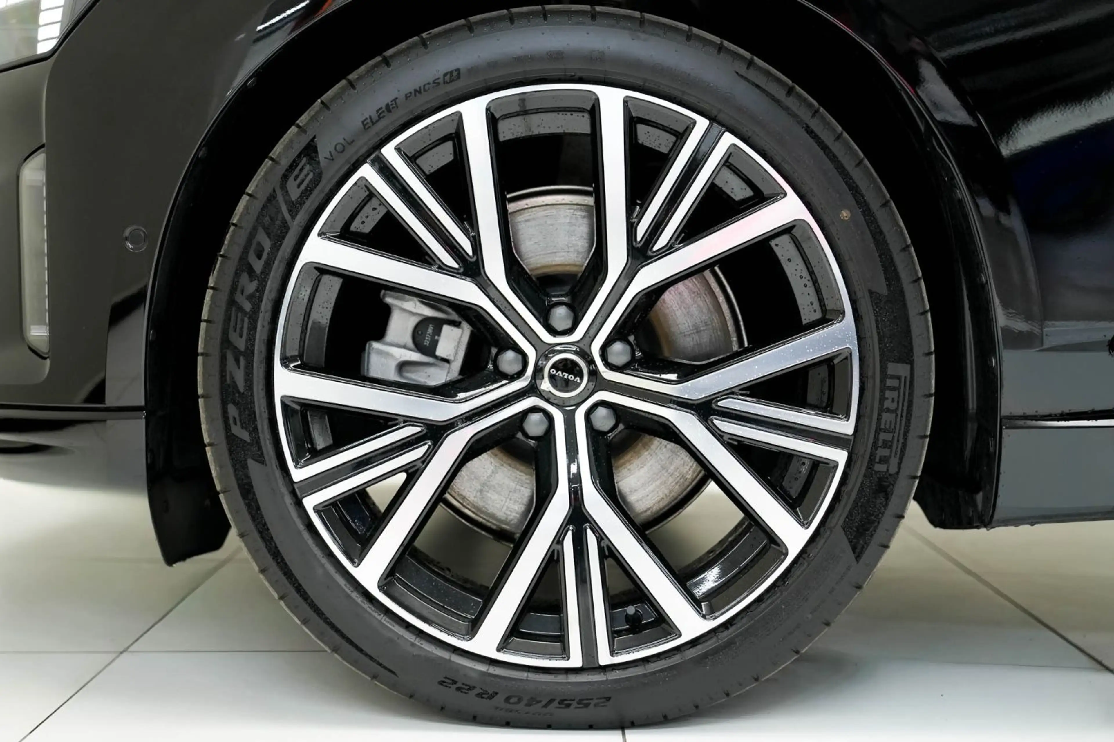 Volvo ES90 Ultra, Single Motor Extended Range, Vollelektrisch — photo 4