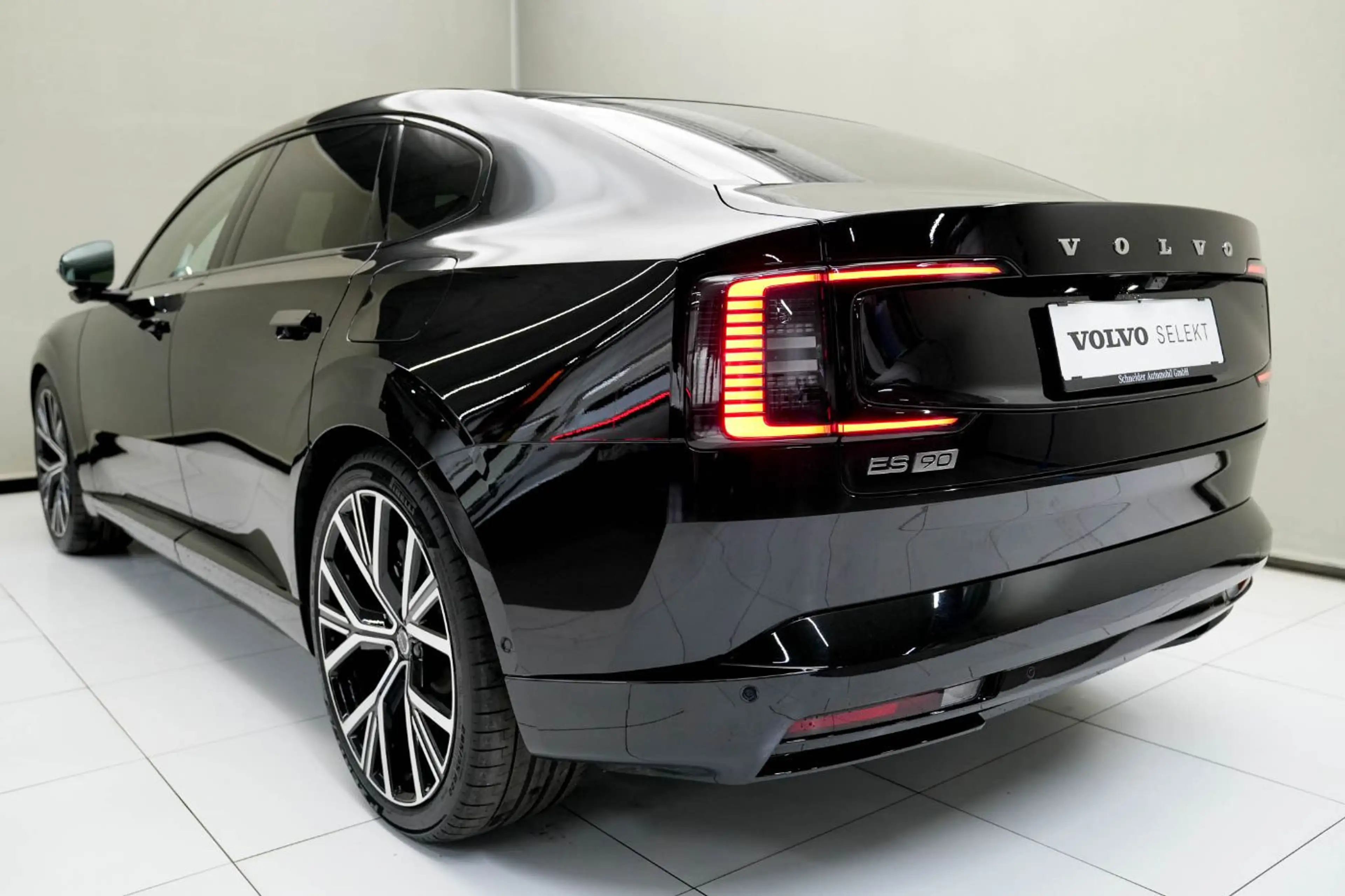 Volvo ES90 Ultra, Single Motor Extended Range, Vollelektrisch — photo 12