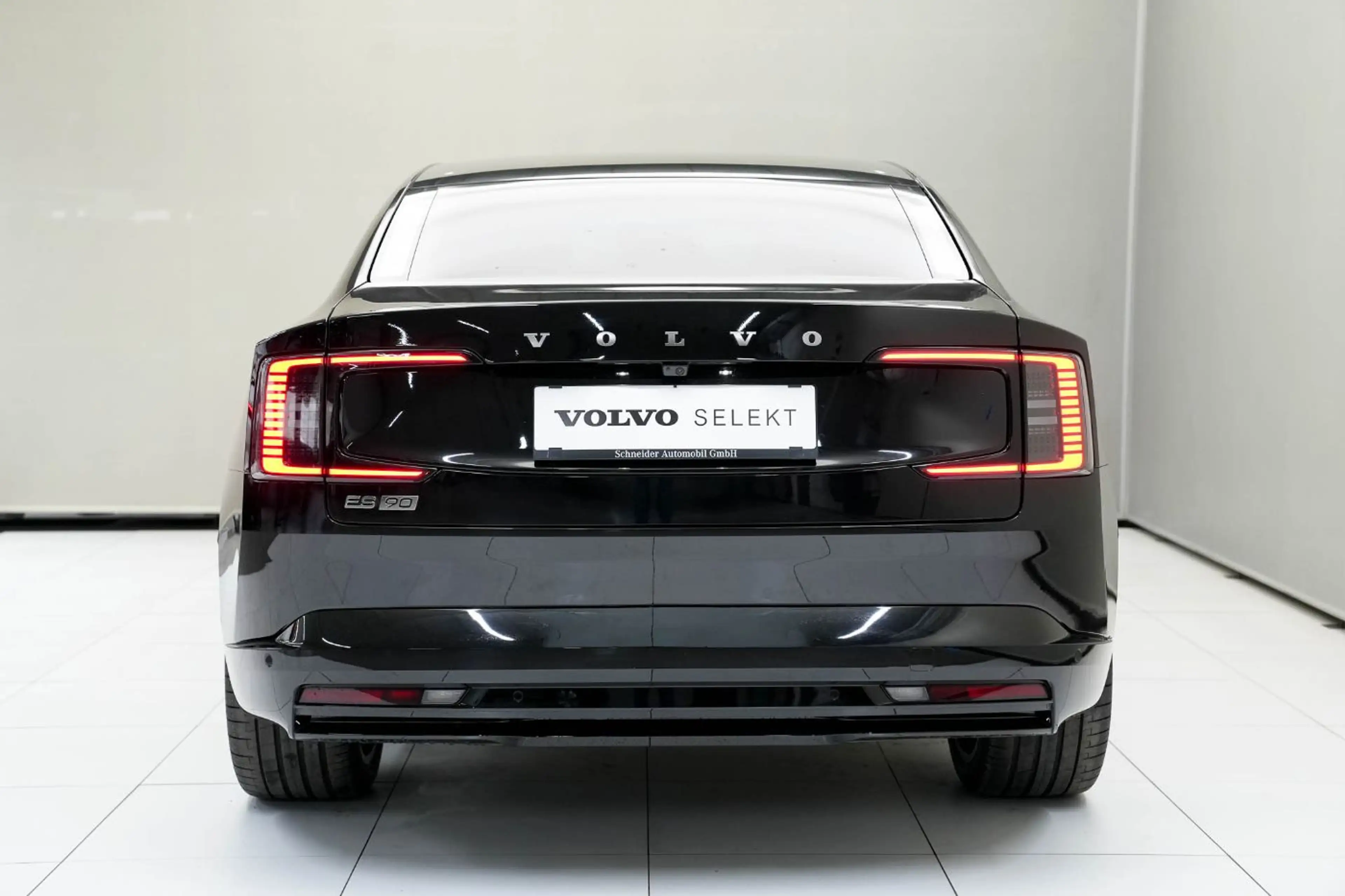 Volvo ES90 Ultra, Single Motor Extended Range, Vollelektrisch — photo 11