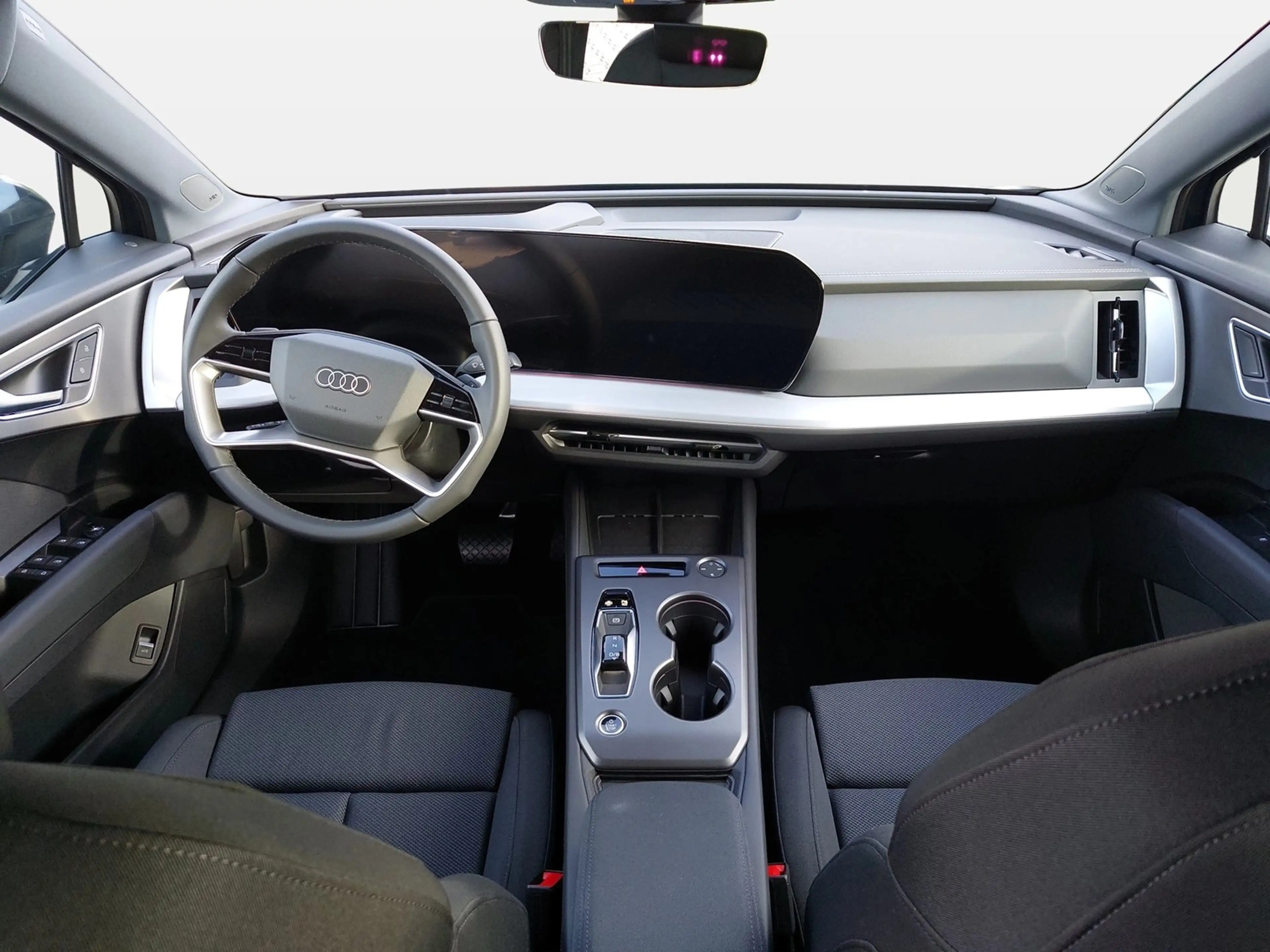 Audi Q4 e-tron performance 210 kW AHK Shzg StHz — photo 11