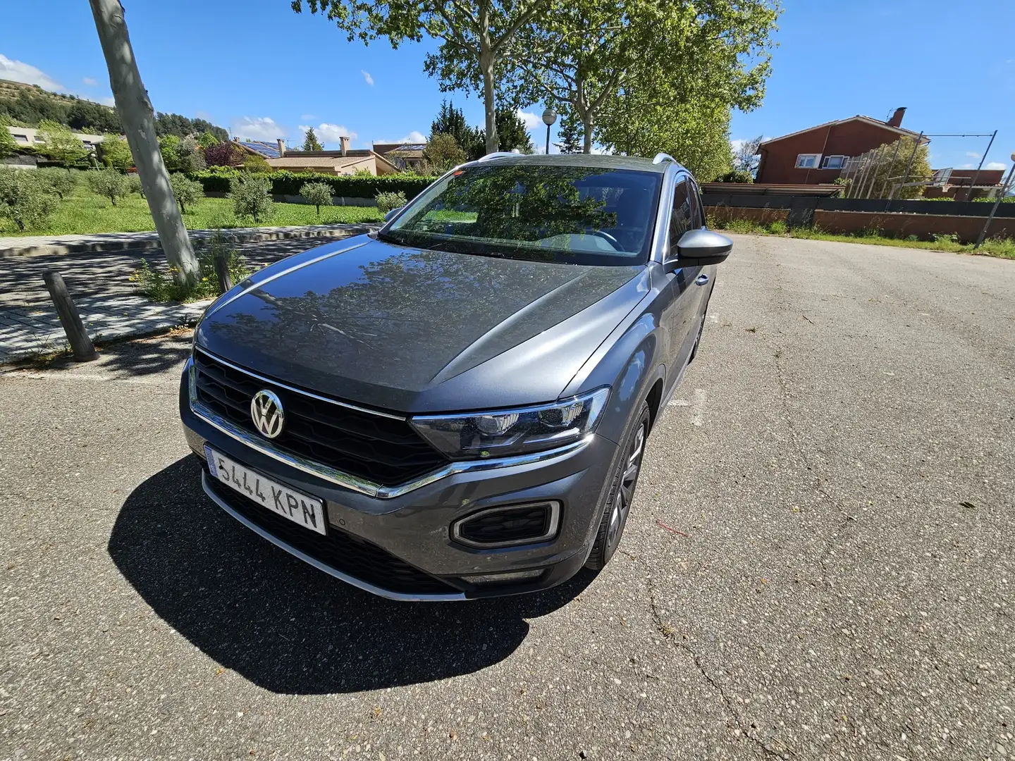 Volkswagen T-Roc 1.6TDI Sport - 1