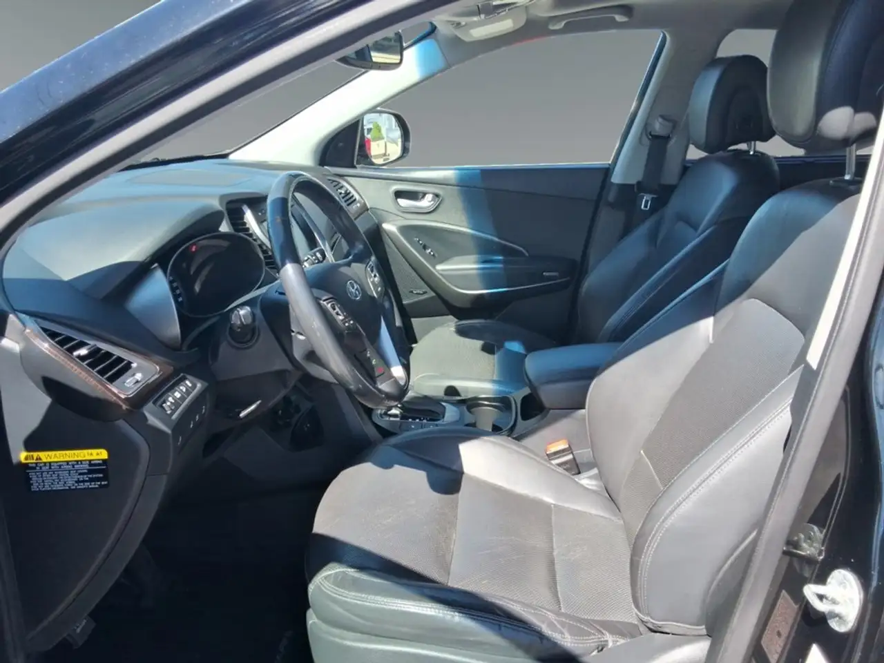 Hyundai SANTA FE снимка Hyundai SANTA FE