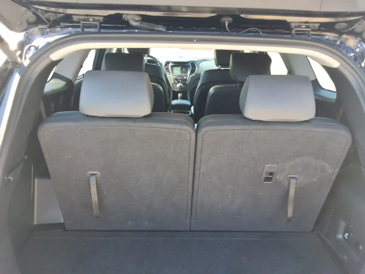 Hyundai SANTA FE снимка Hyundai SANTA FE