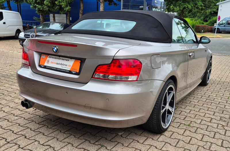 BMW 120 i Cabrio AC-Schnitzer-18-Zoll-Felgen 170PS — photo 11