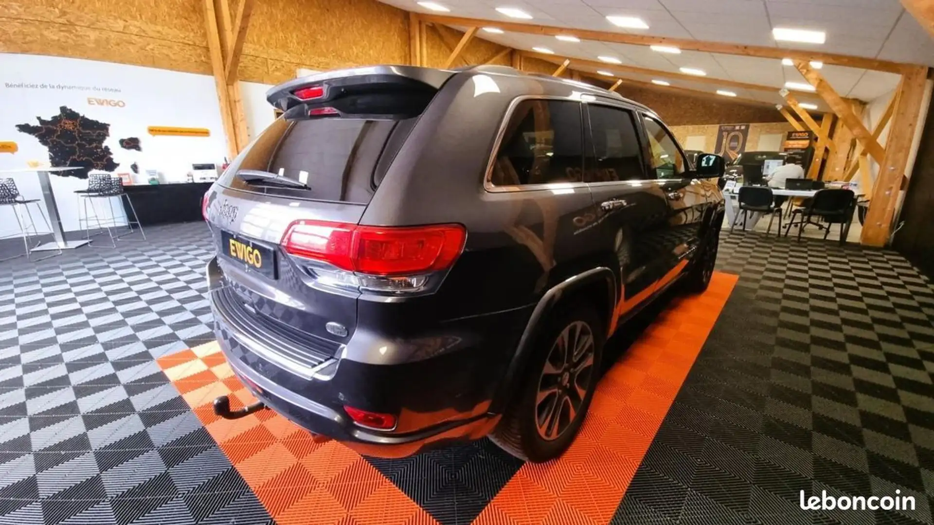 Jeep Grand Cherokee 3.0 CRD 250 OVERLAND AWD BVA Gris - 2
