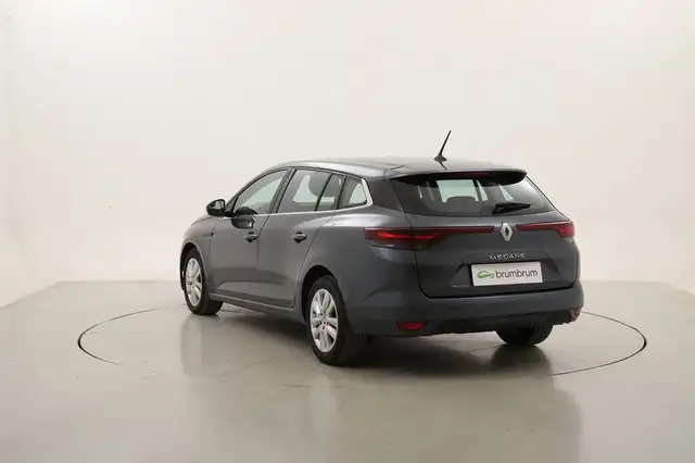 Renault Megane view 3