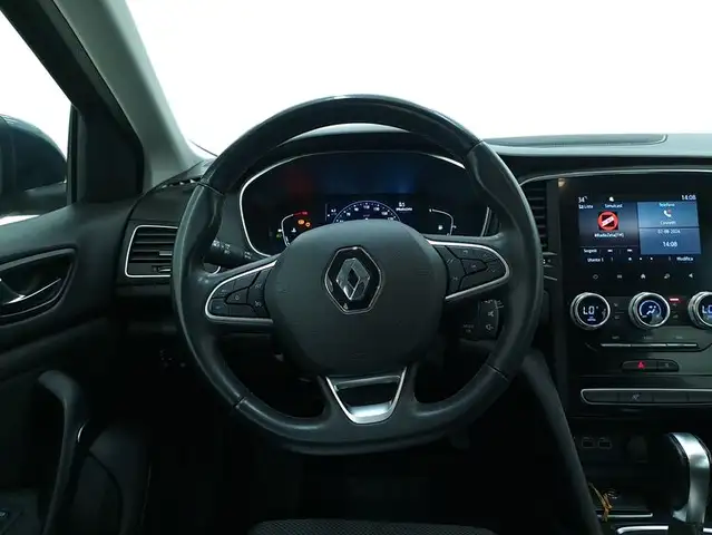 Renault Megane view 11