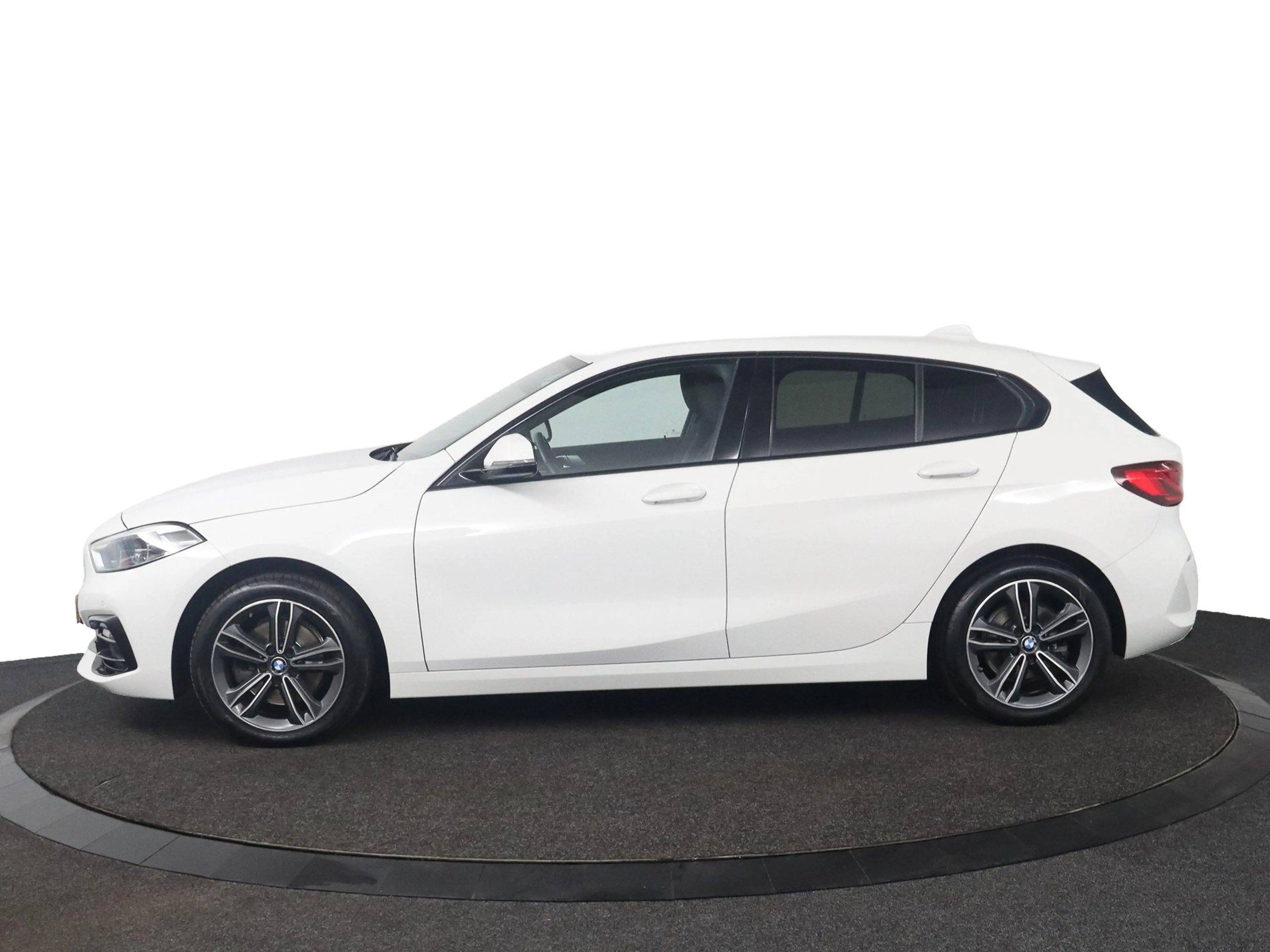 BMW 118 1-serie 118i Executive Edition HiFi | Sportstoelen — photo 7