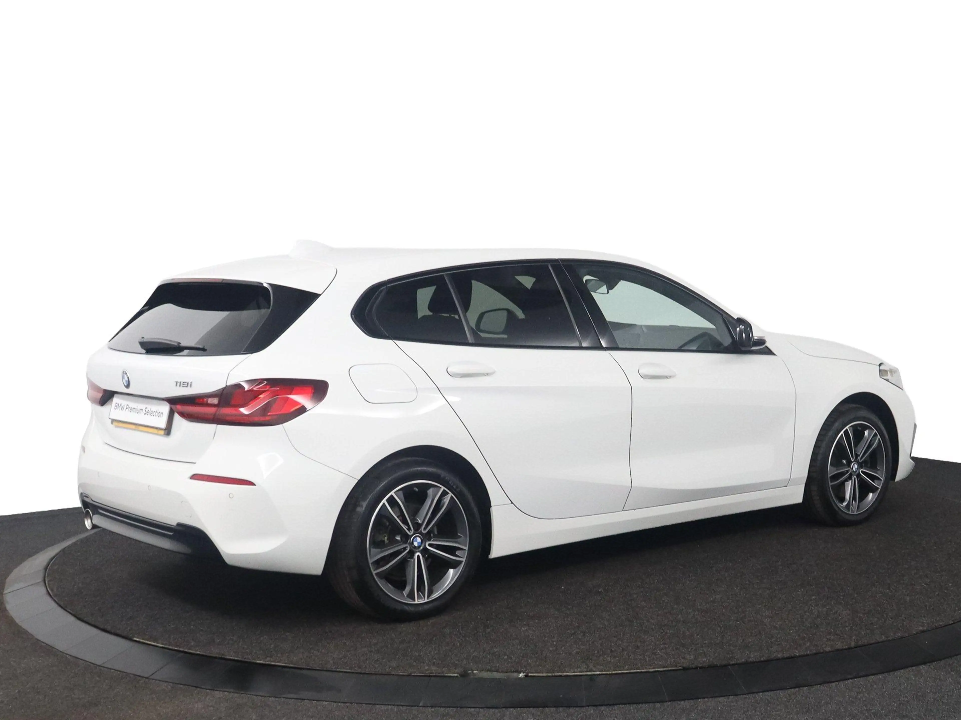 BMW 118 1-serie 118i Executive Edition HiFi | Sportstoelen — photo 4