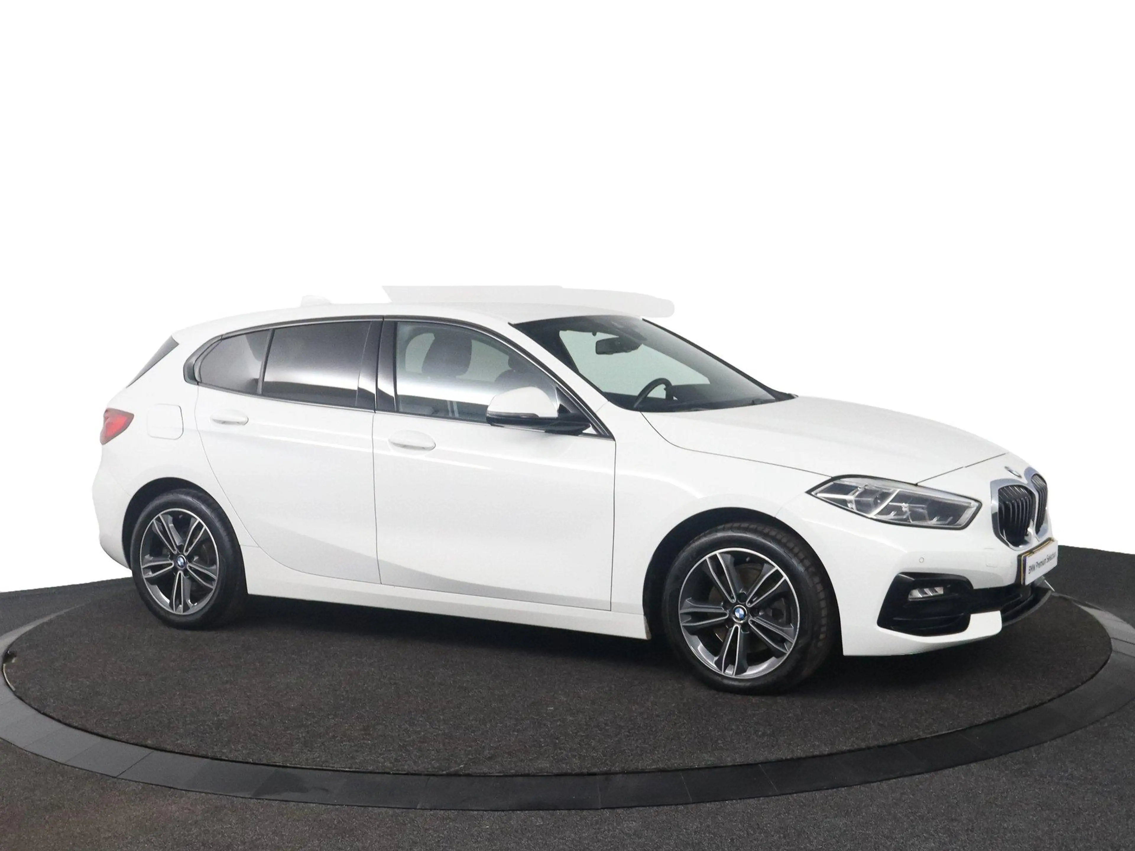 BMW 118 1-serie 118i Executive Edition HiFi | Sportstoelen — photo 3