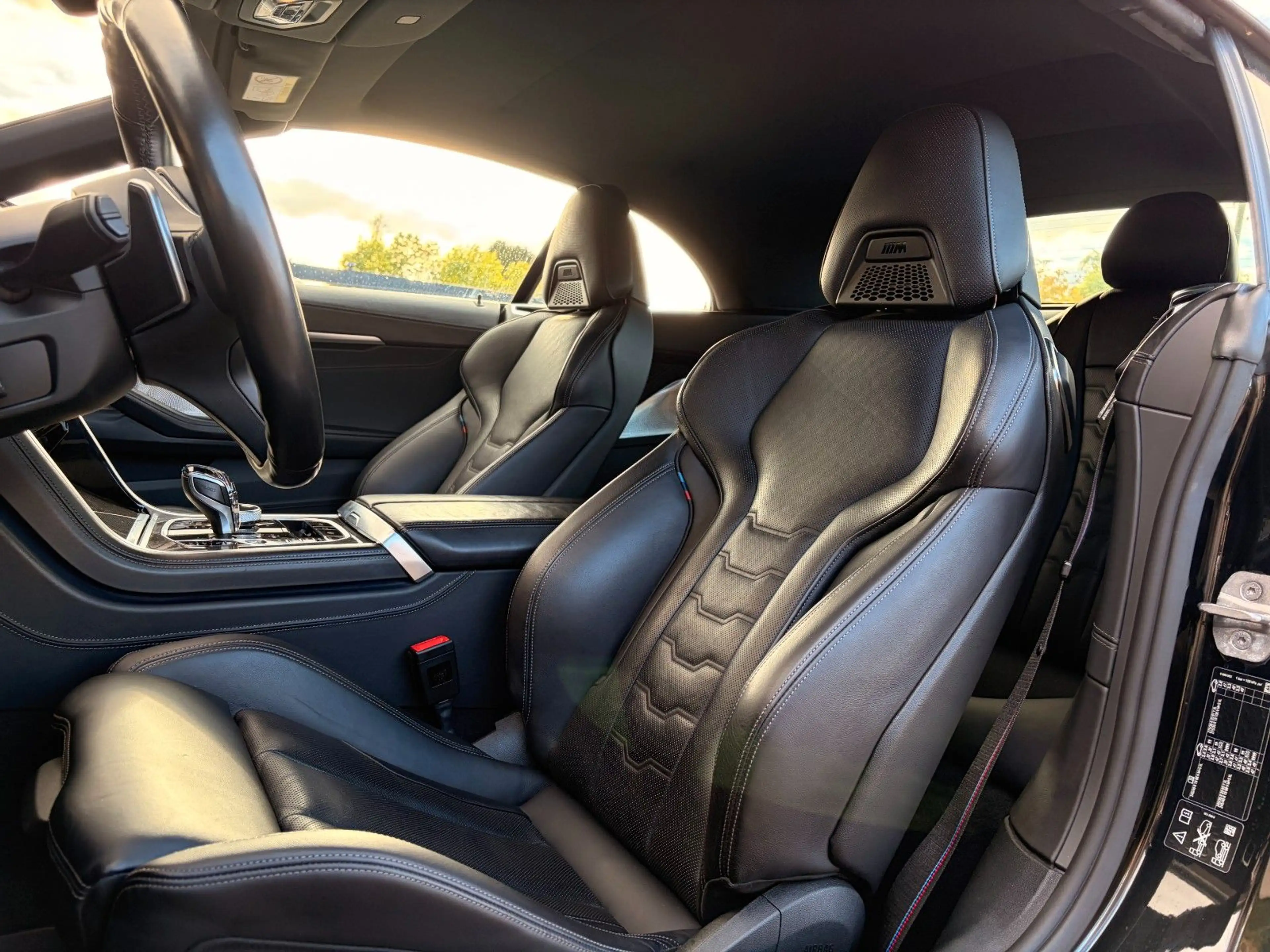 BMW M850 i xDrive B&W/LASER/MERINO/360/SITZBEL/CRAFTE — photo 12