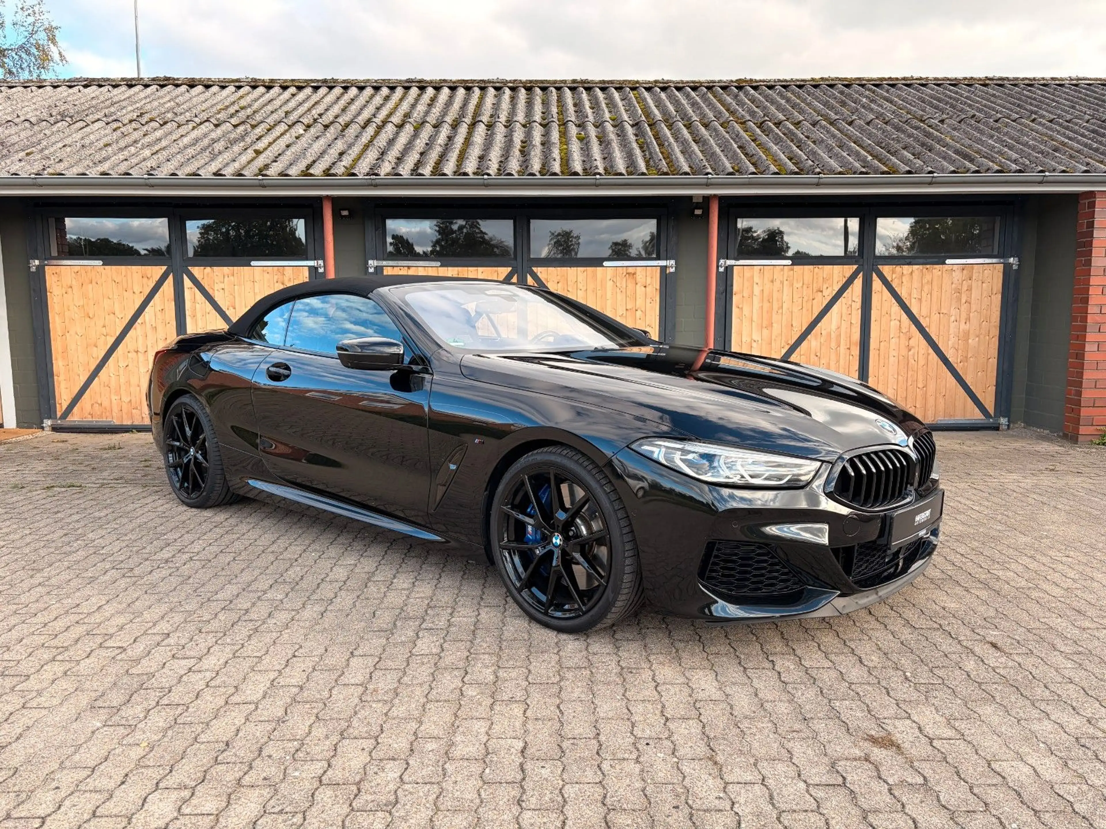 BMW M850 i xDrive B&W/LASER/MERINO/360/SITZBEL/CRAFTE — photo 7