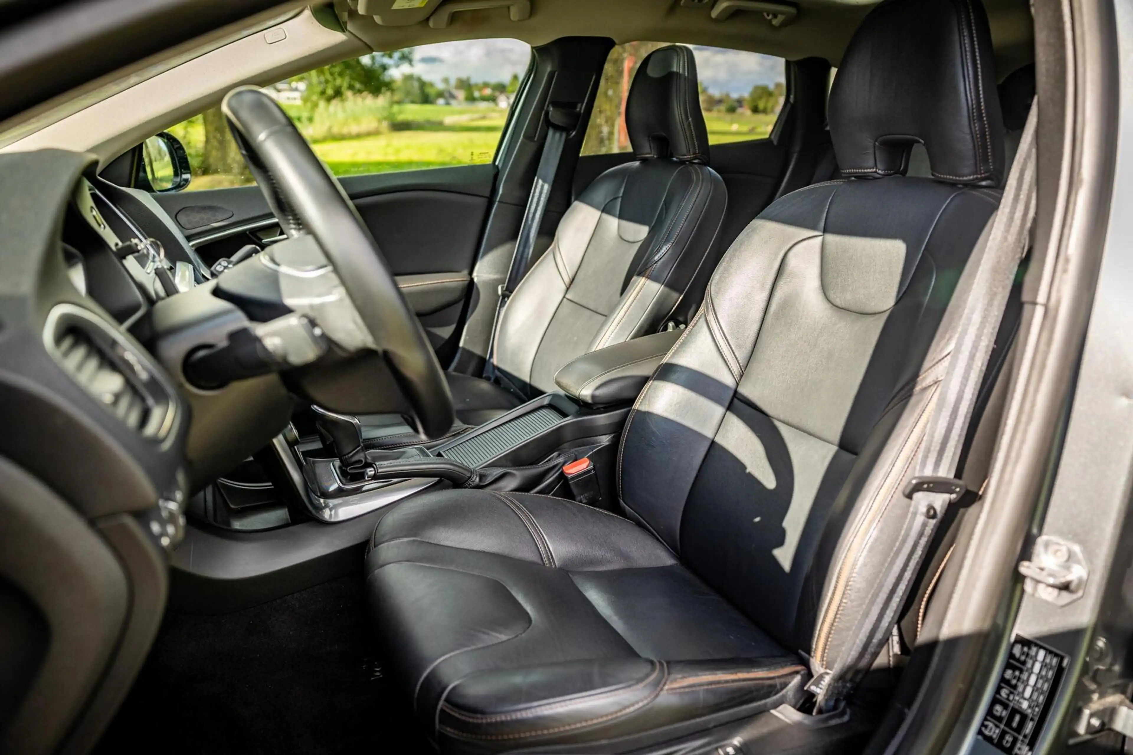 Volvo V40 Cross Country 1.5 T3 Polar+ Luxury|Dealeronderhoud — photo 12