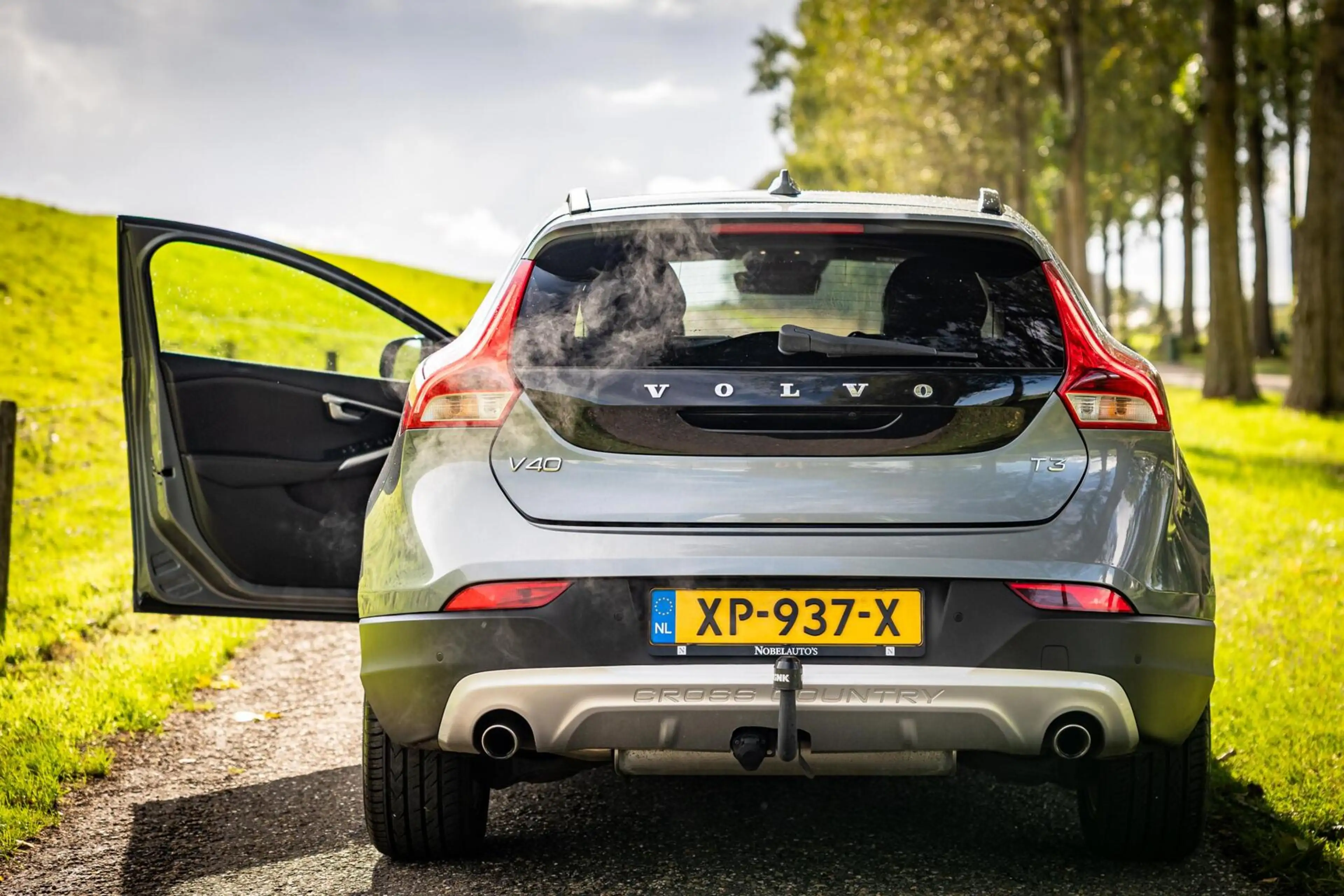 Volvo V40 Cross Country 1.5 T3 Polar+ Luxury|Dealeronderhoud — photo 20
