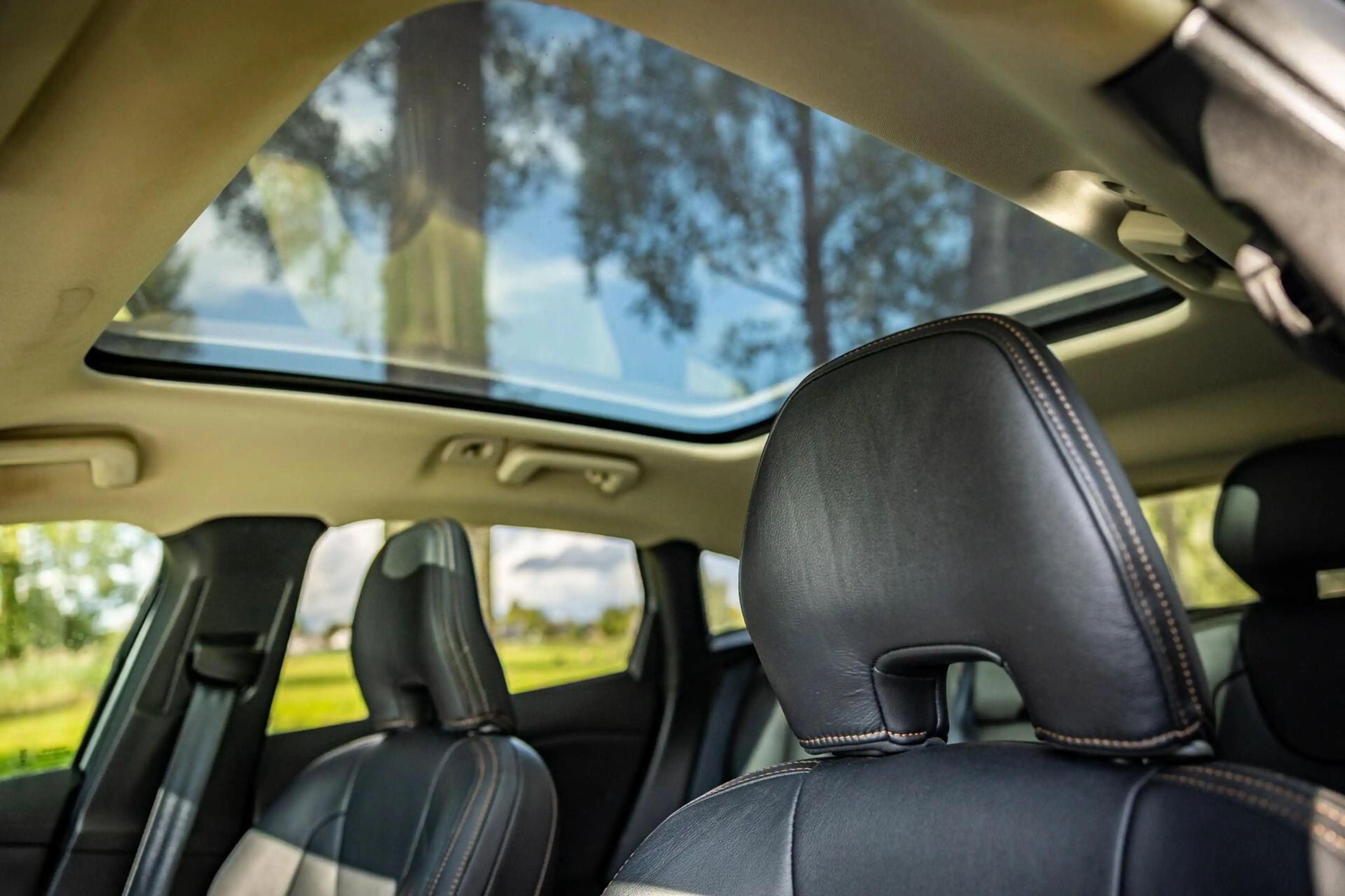 Volvo V40 Cross Country 1.5 T3 Polar+ Luxury|Dealeronderhoud — photo 14