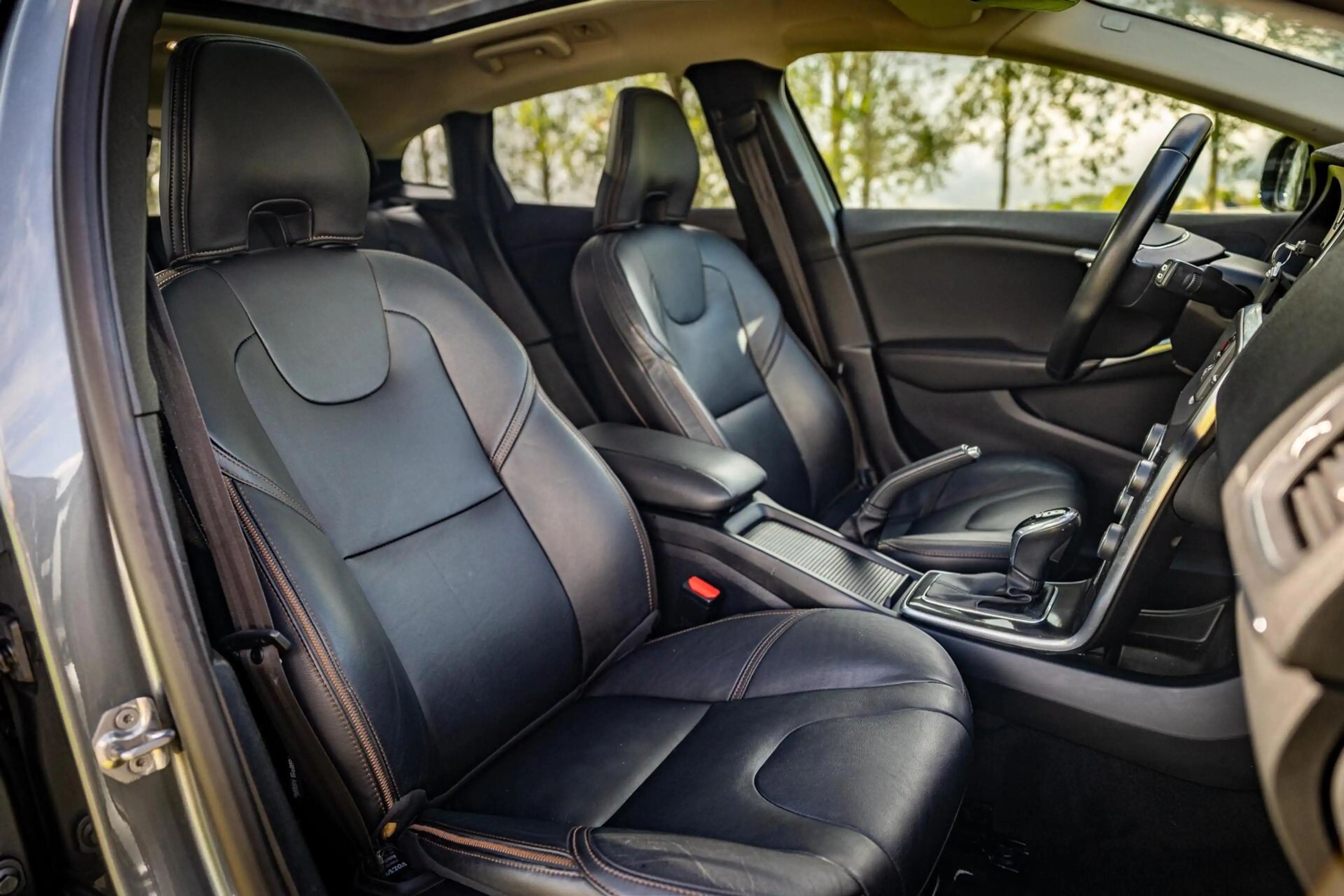 Volvo V40 Cross Country 1.5 T3 Polar+ Luxury|Dealeronderhoud — photo 8