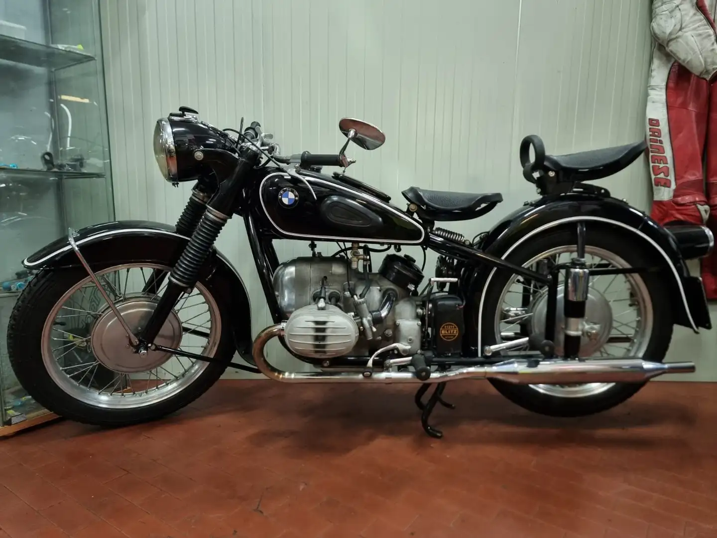 BMW R 51/3 Zwart - 1