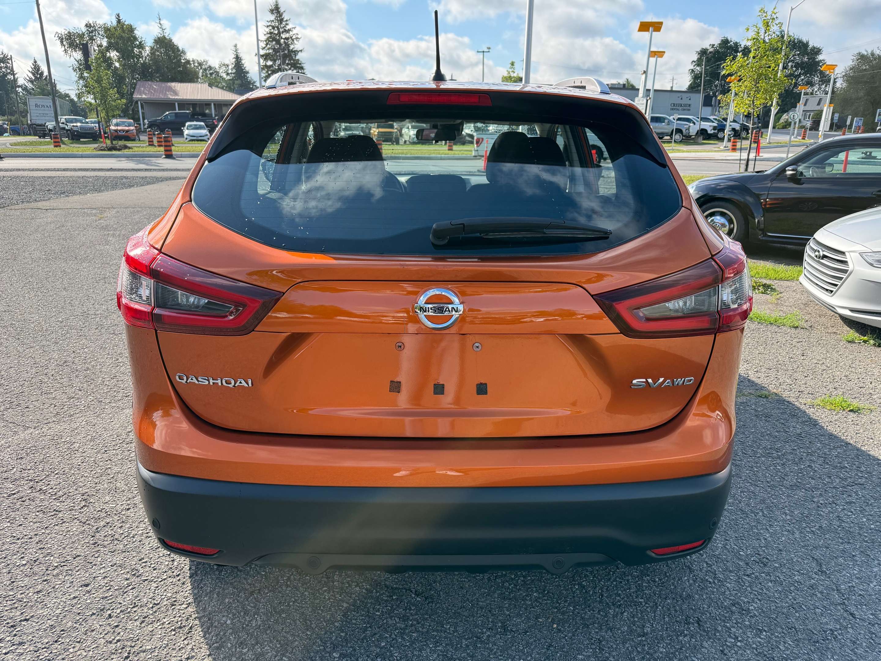 2021 Nissan Qashqai SV Sunroof! CarPlay! Heat Steering! — снимка 1